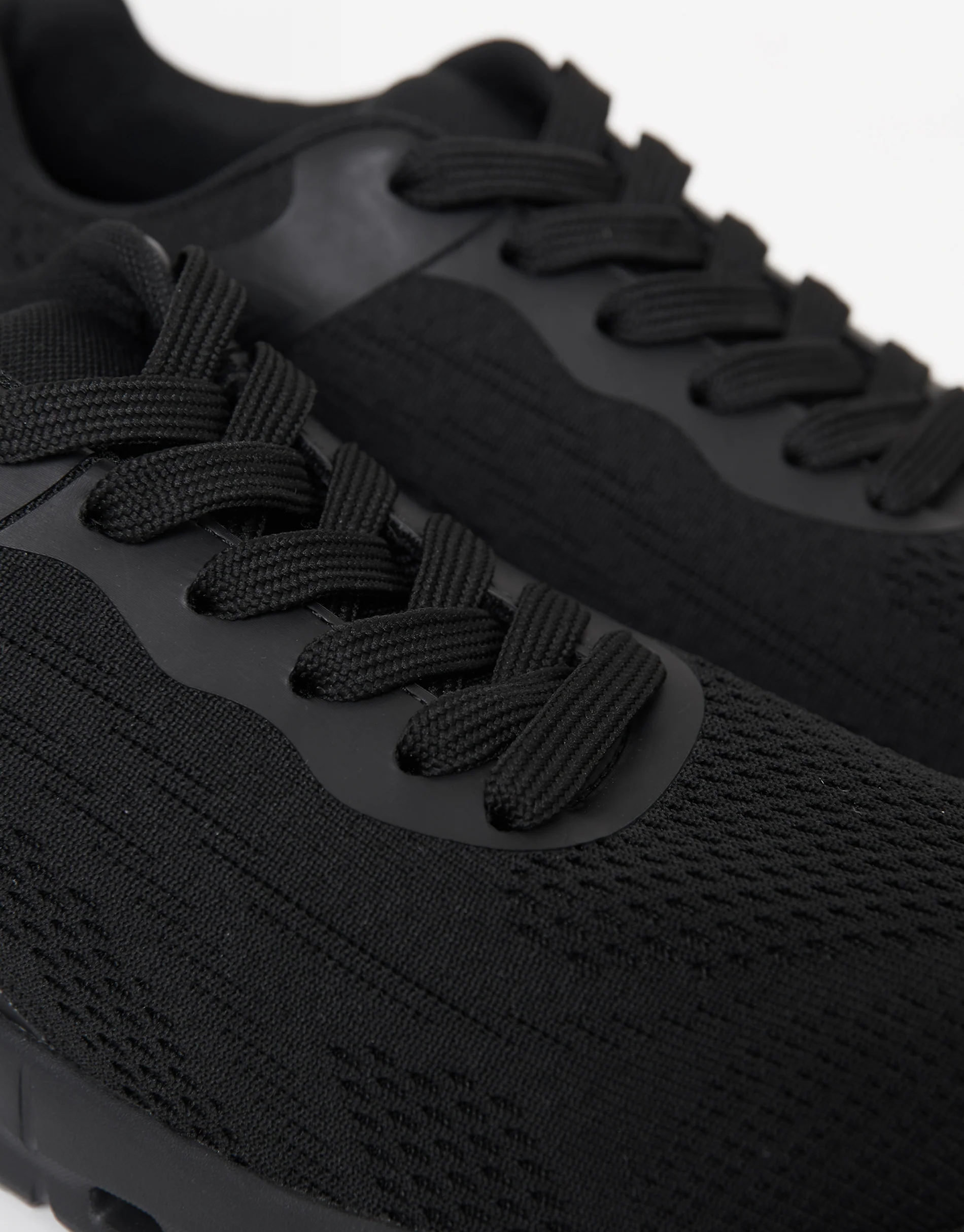 Textured Slip On Trainers in Black - Image 3