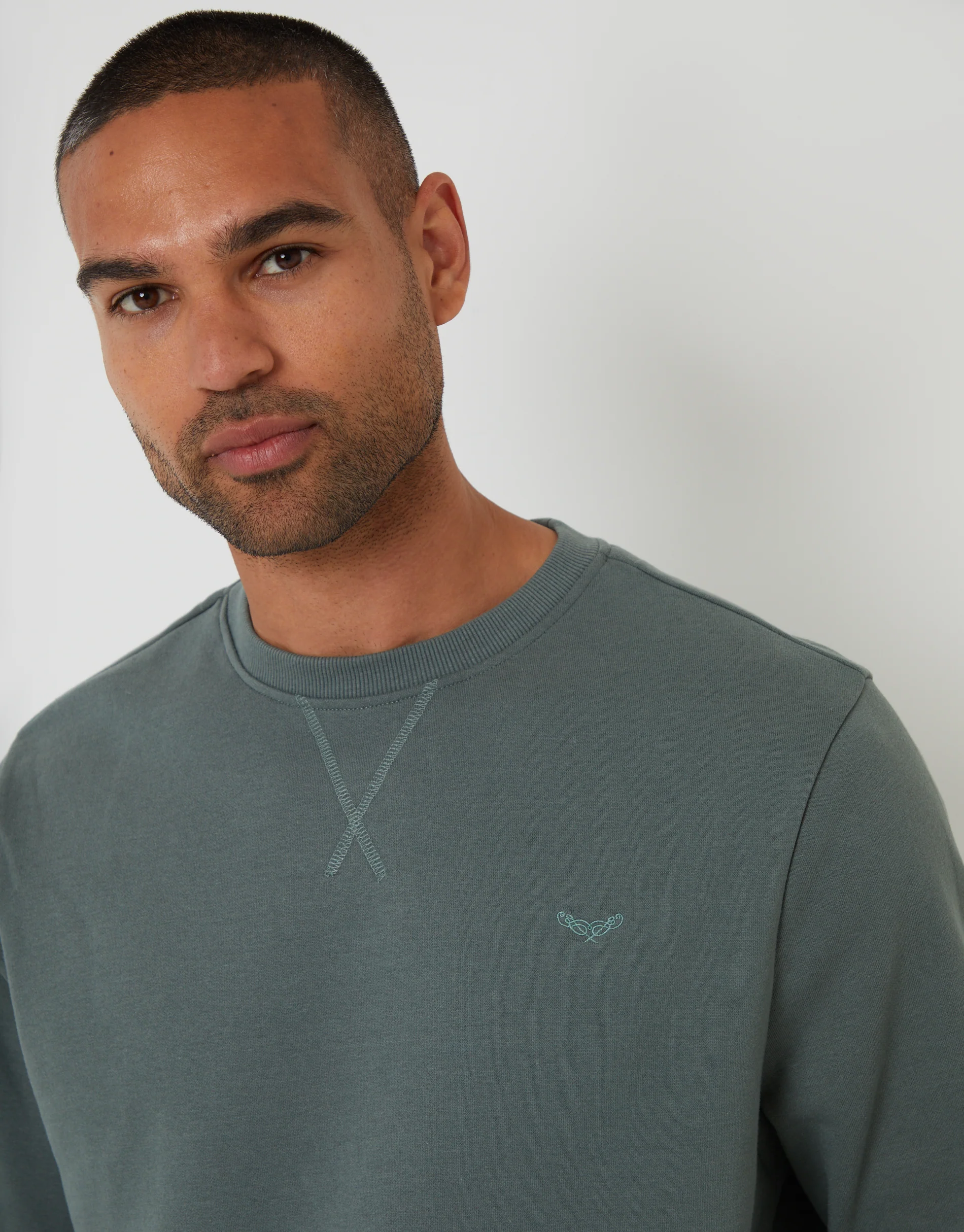 Crew Neck Sweatshirt in Blue - Image 4