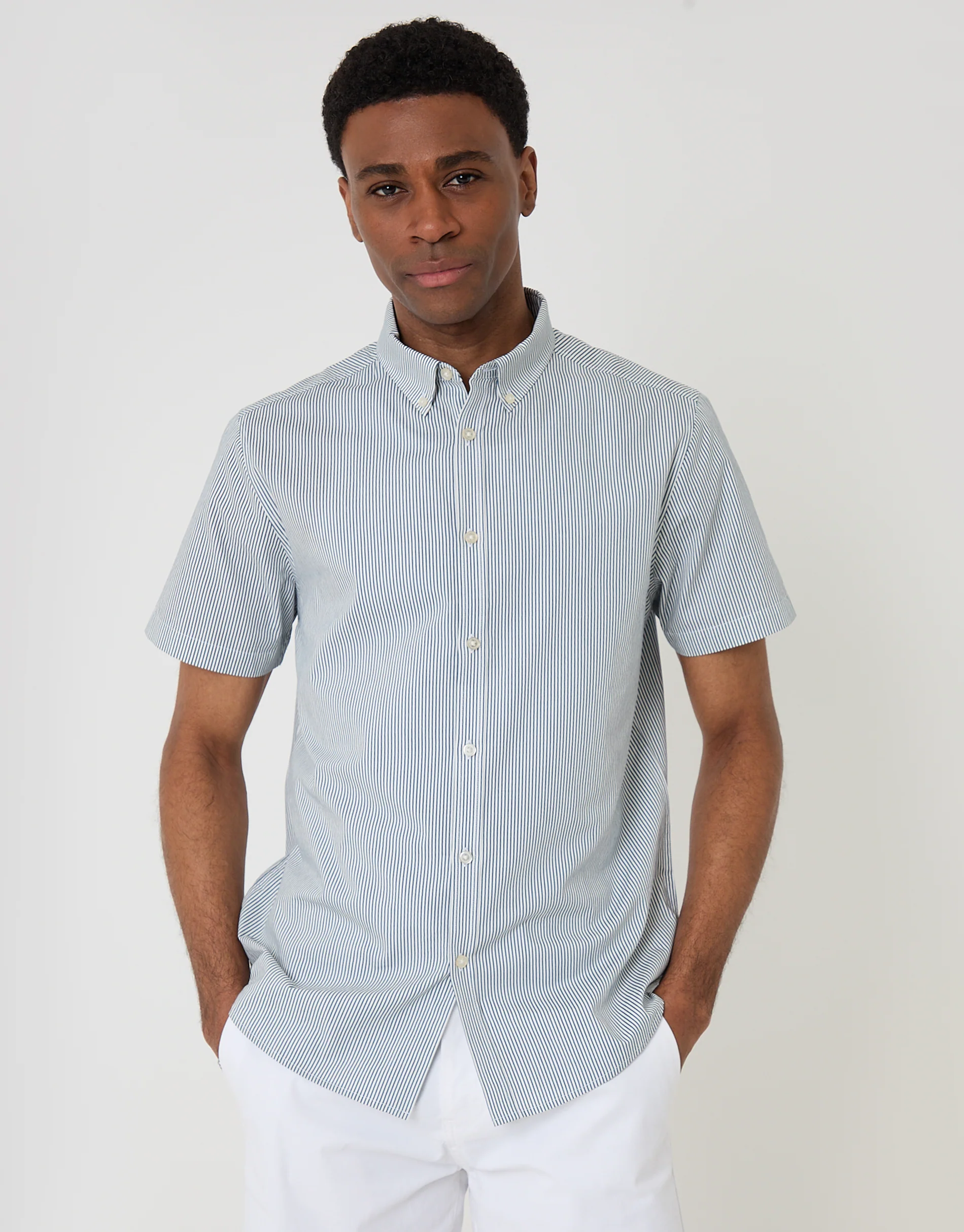 Cotton Poplin Short Sleeve Shirt in Blue Stripe - Image 5