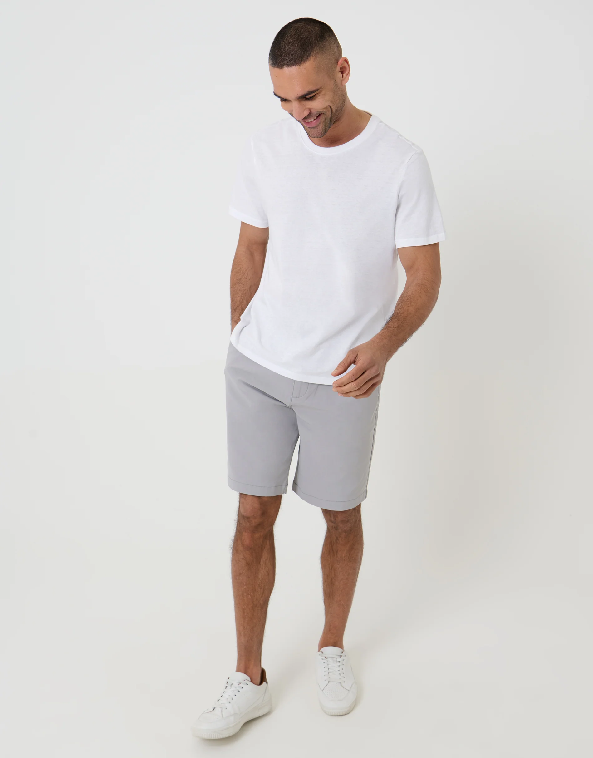 Regular Fit Elasticated Waist Stretch Chino Shorts in Chalk - Image 3