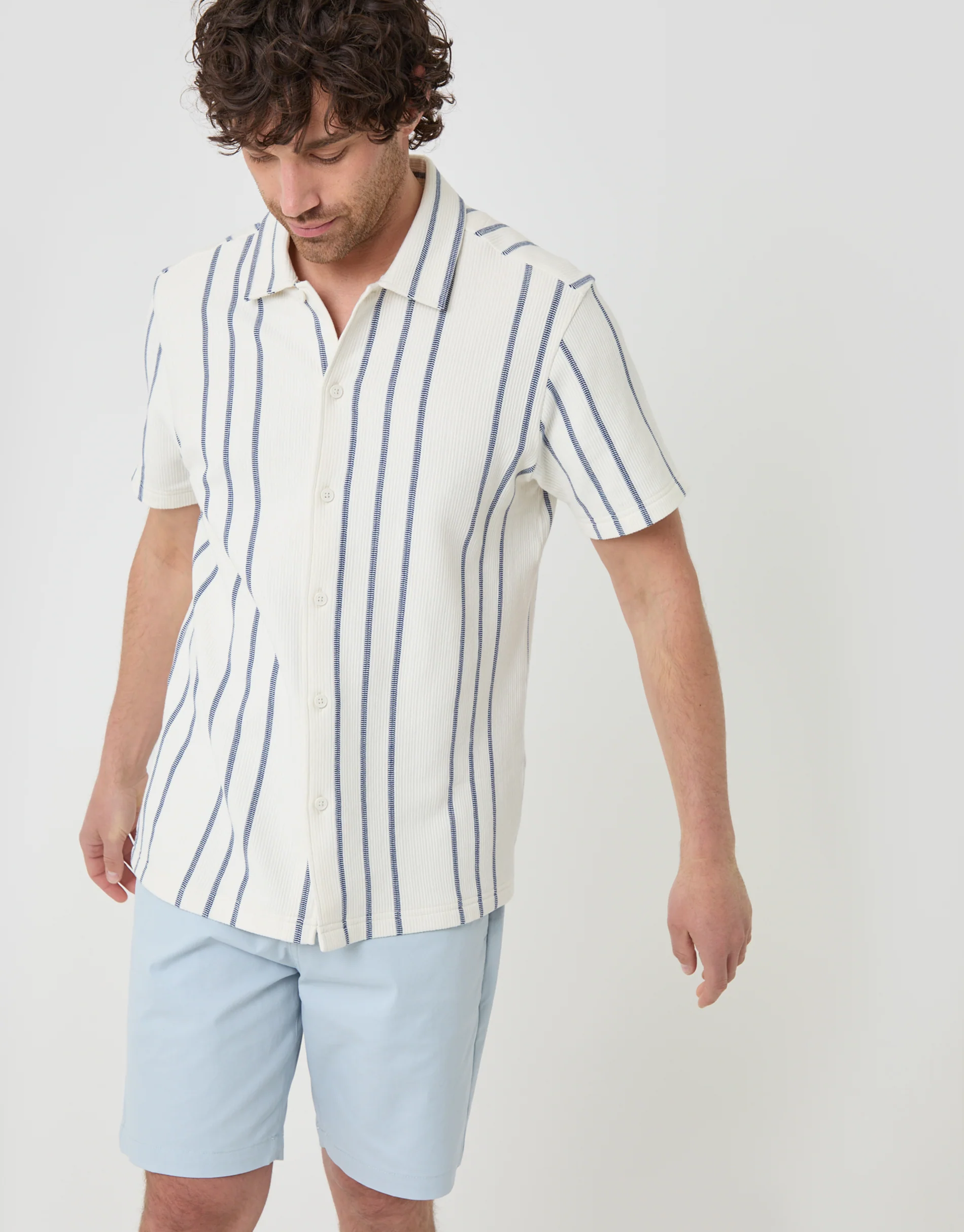 Plisse Rib Short Sleeve Shirt in Cream Stripe - Image 2