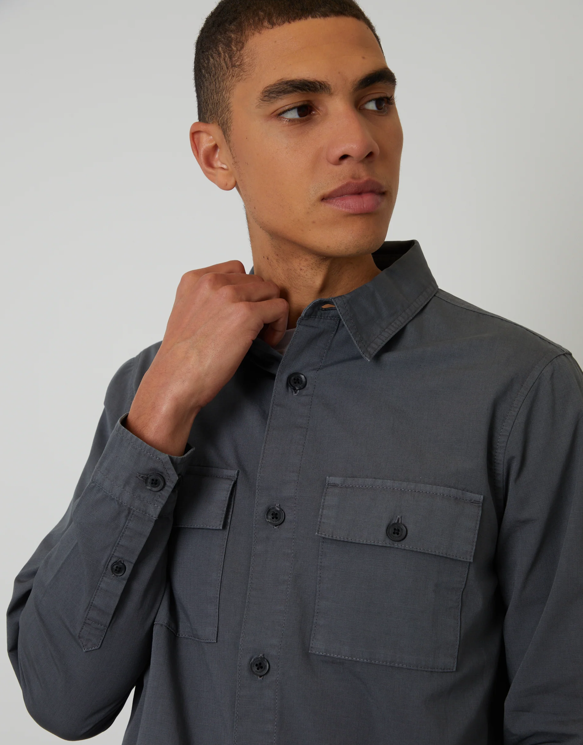 Lightweight Shacket in Dark Grey - Image 4