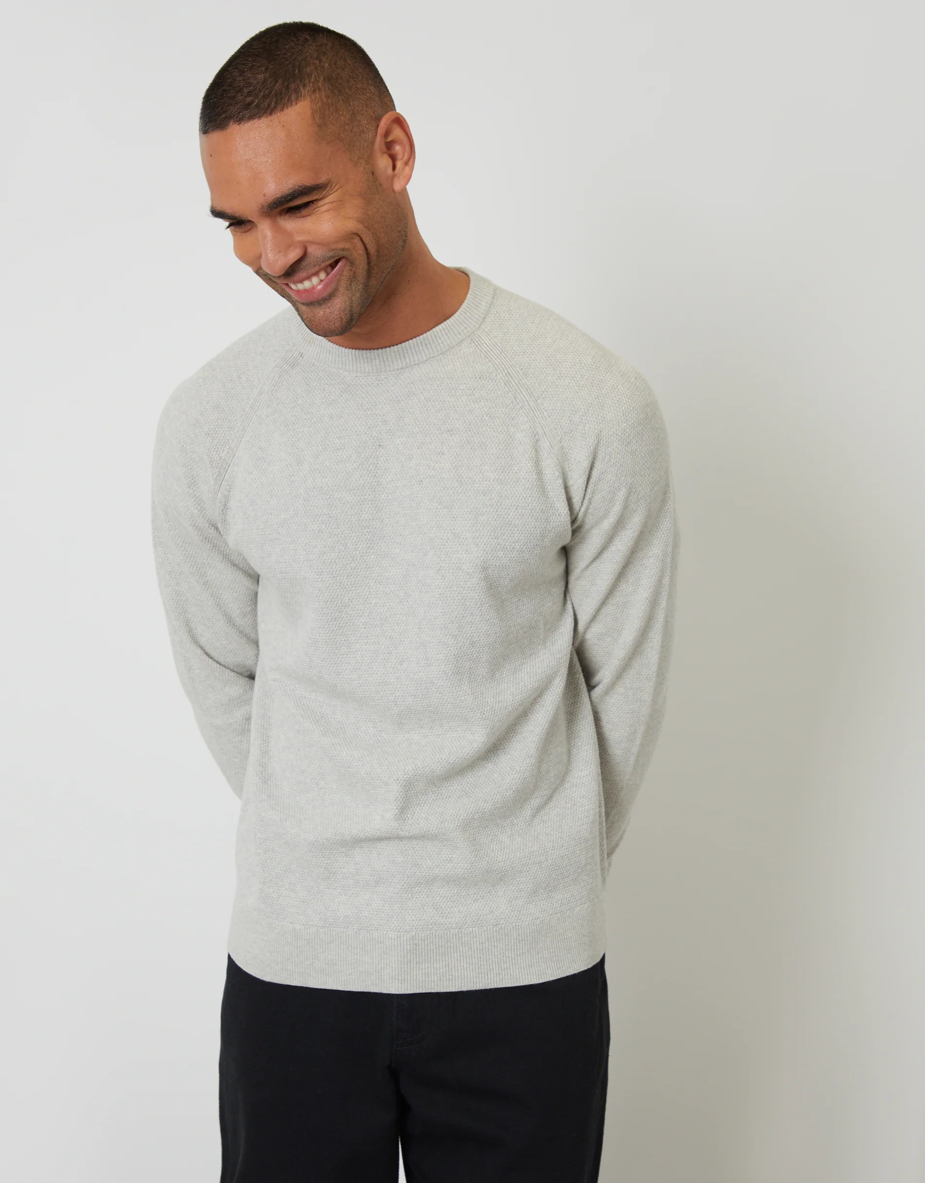 Raglan Knitted Crew Neck Jumper in Ecru Marl