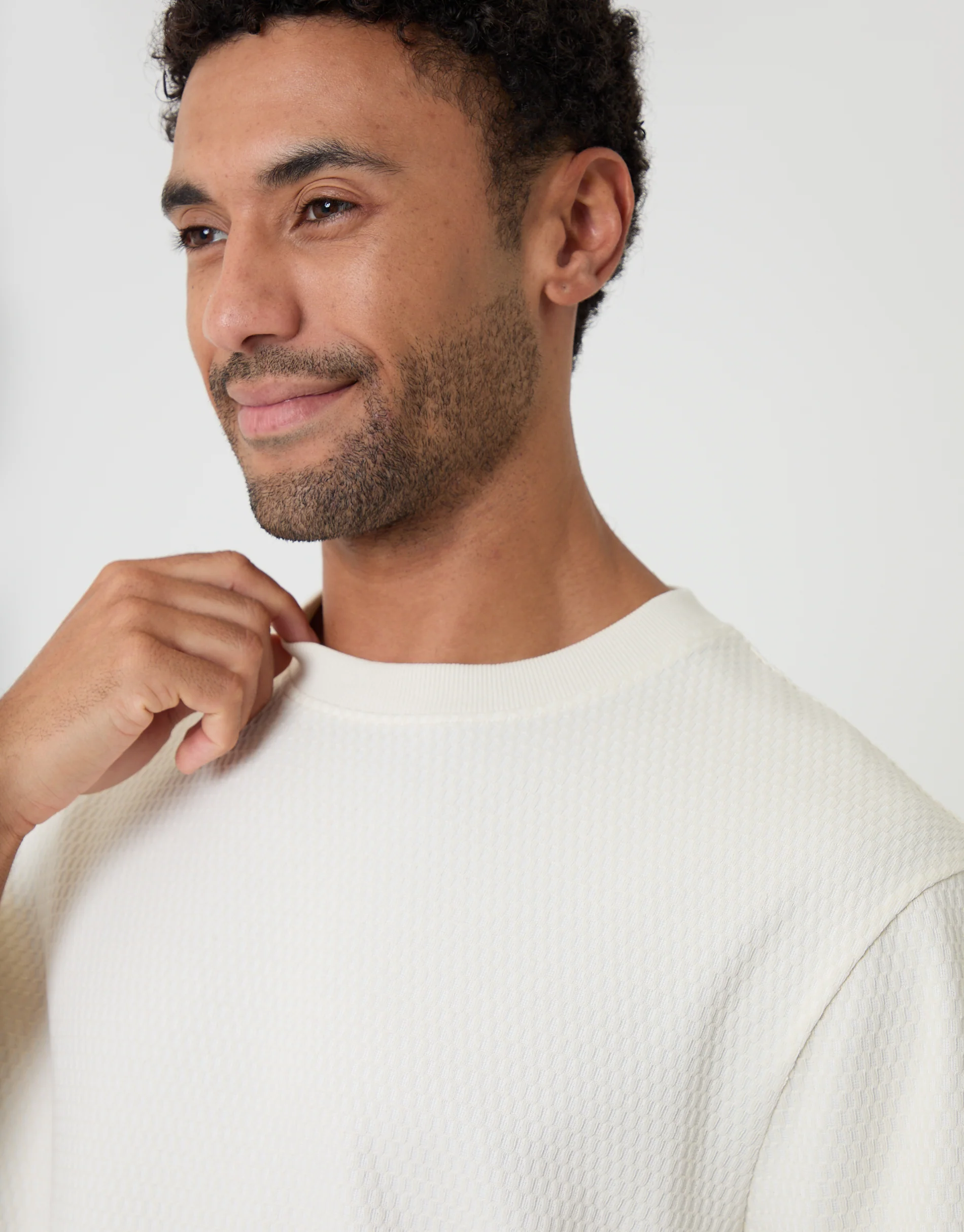 Relaxed Fit Textured Crew Neck T-Shirt in Ecru - Image 4
