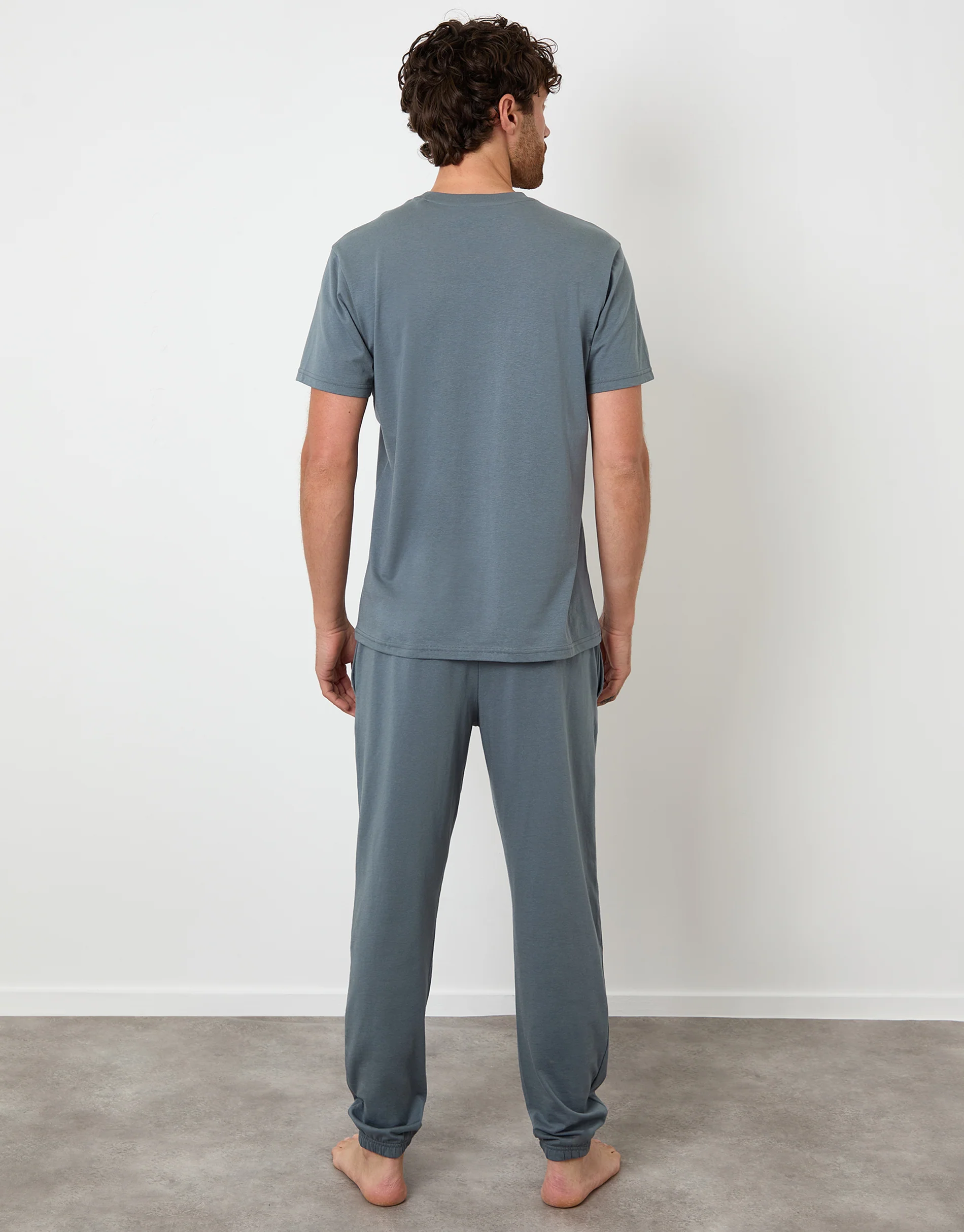 Script Logo Lounge Set in Grey - Image 2