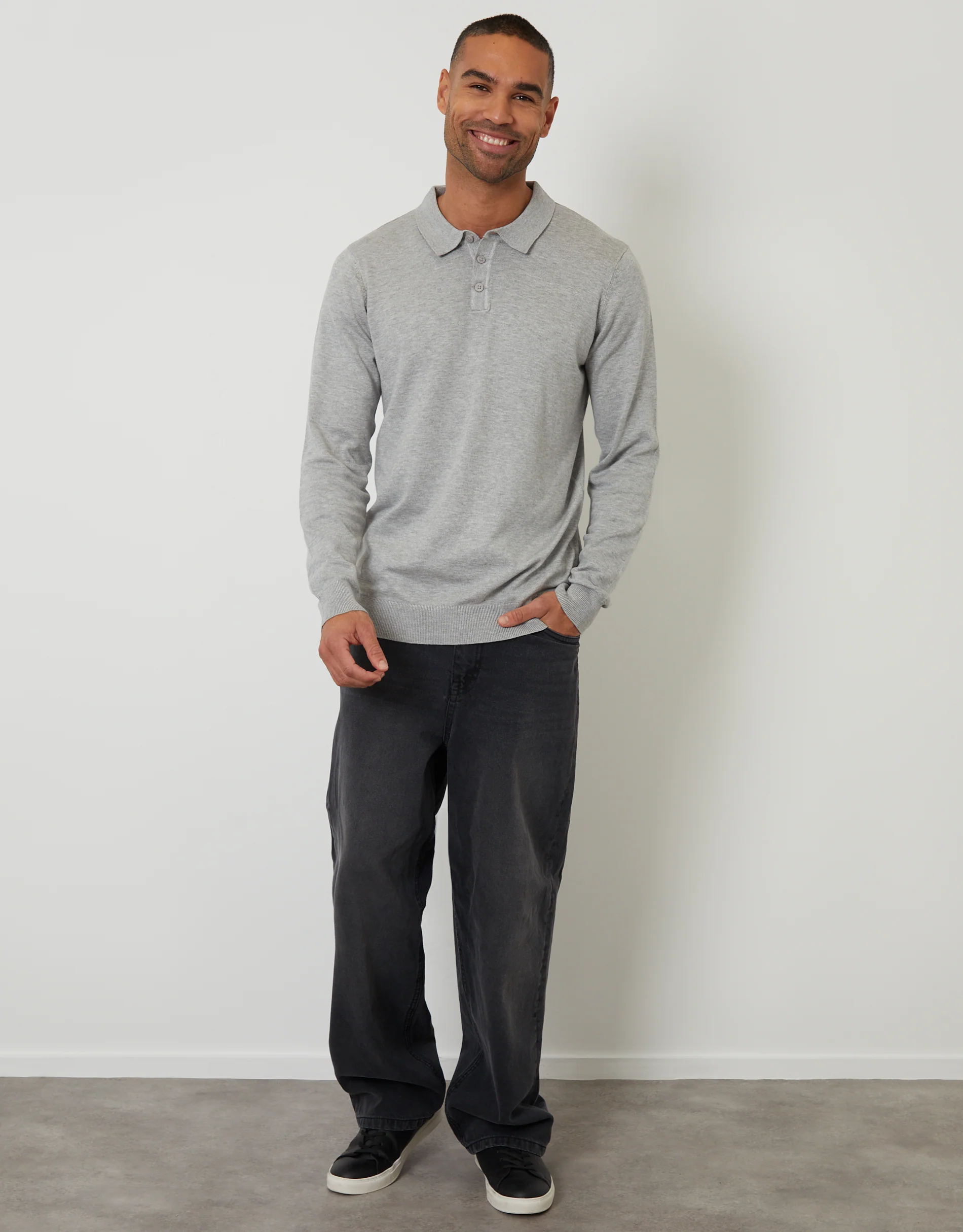 Knitted Long Sleeve Polo Jumper in Grey Marl - Image 3