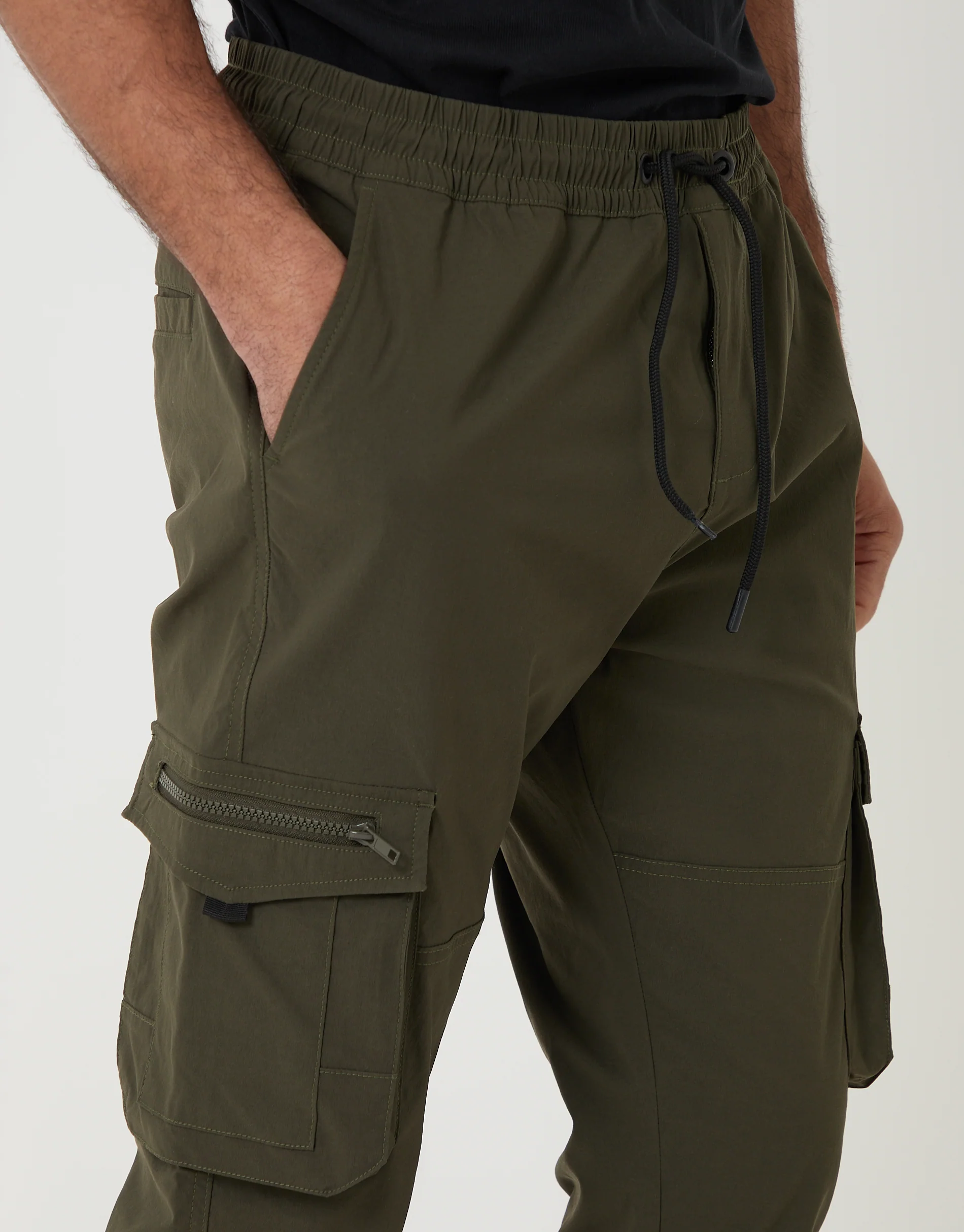 Slim Fit Stretch Cargo Trousers in Khaki Green - Image 4