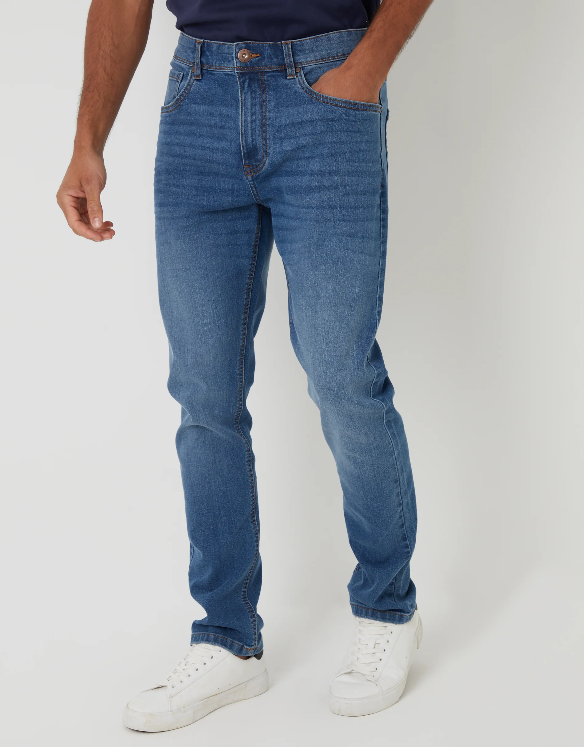 Slim Fit Jeans in Light Wash - Image 2