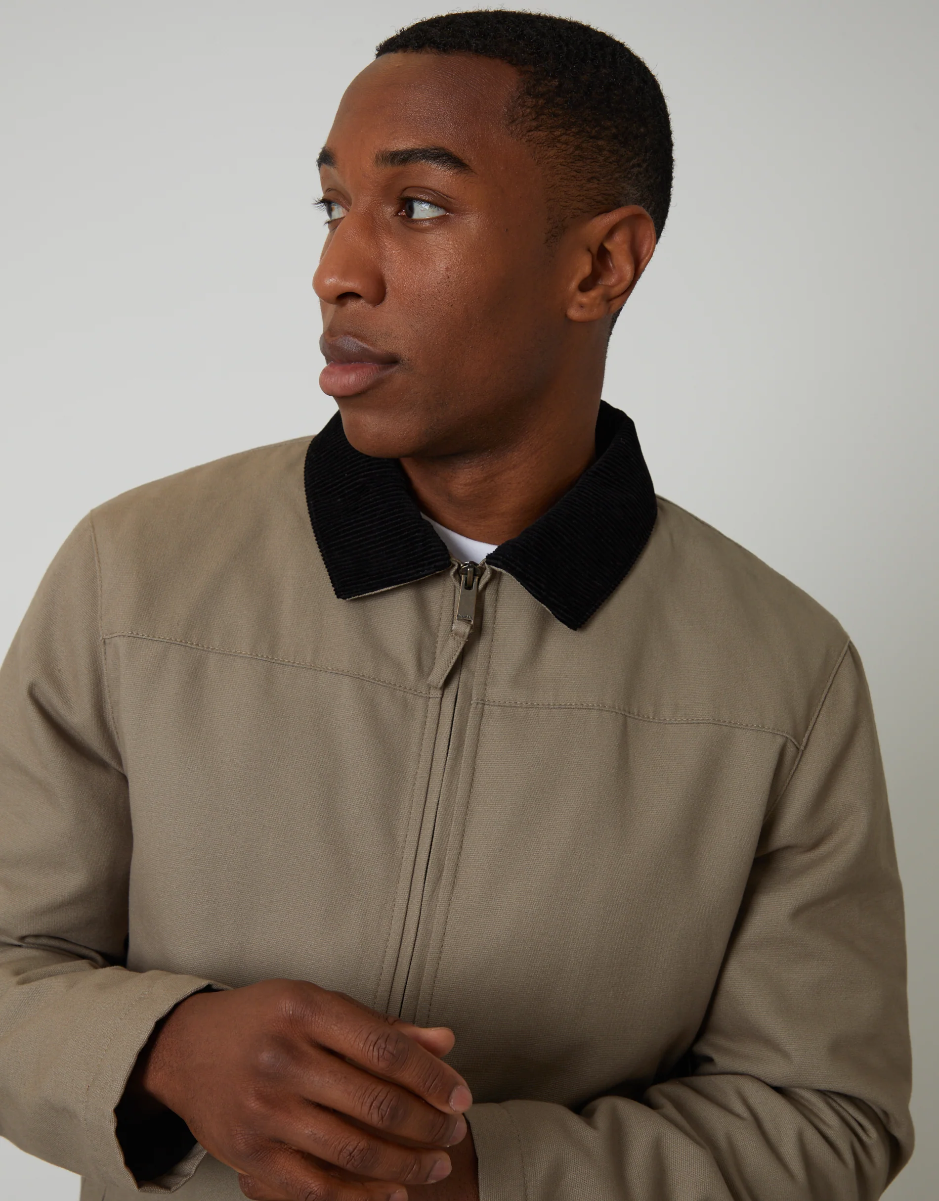 Zip-Through Lightweight Jacket With Quilting in Mushroom - Image 4