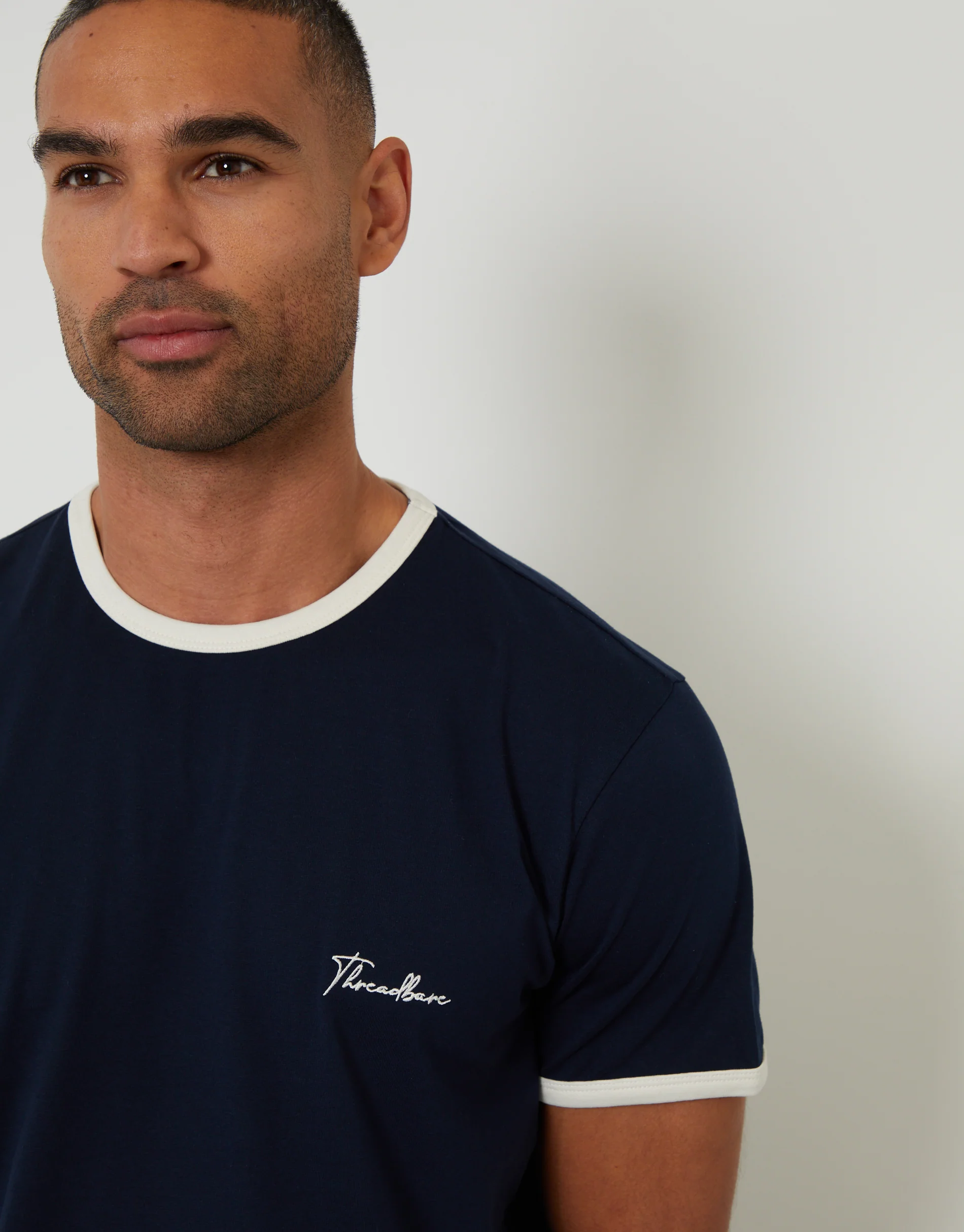 Contrast Binding Lounge Set in Navy - Image 4