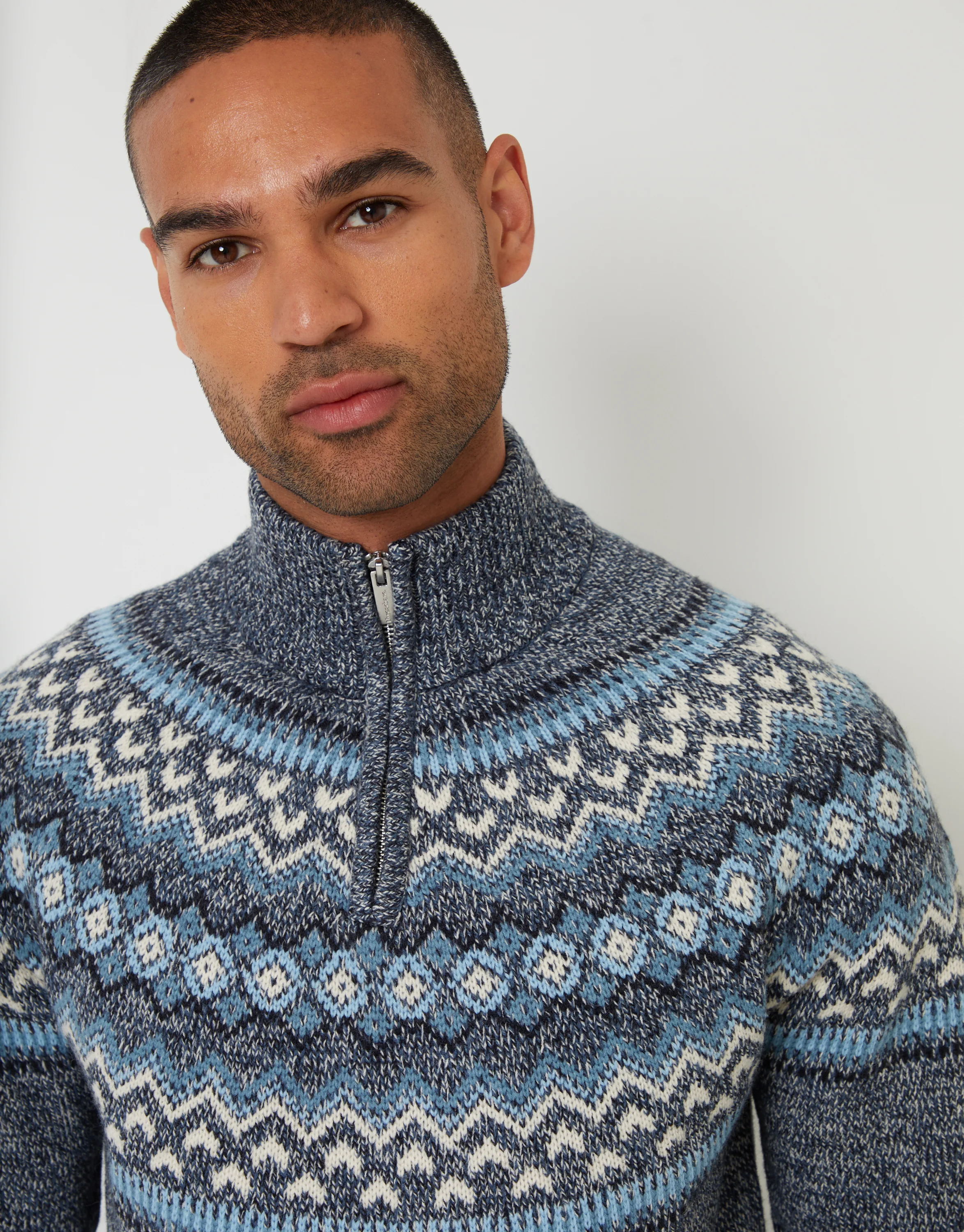 Fairisle Knitted Quarter Zip Jumper in Navy - Image 4