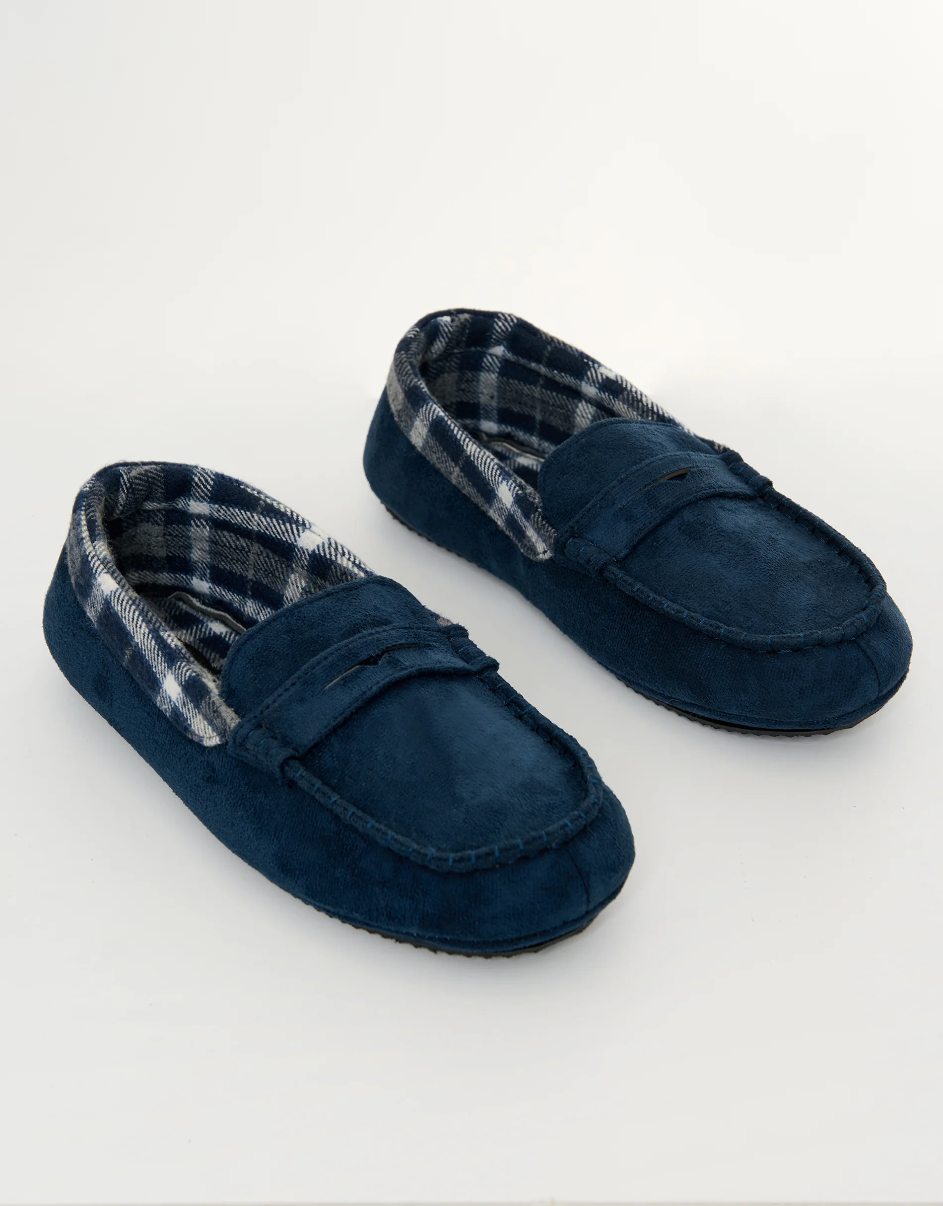 Faux Suede Fabric Trim Moccasin Slippers in Navy - Image 2