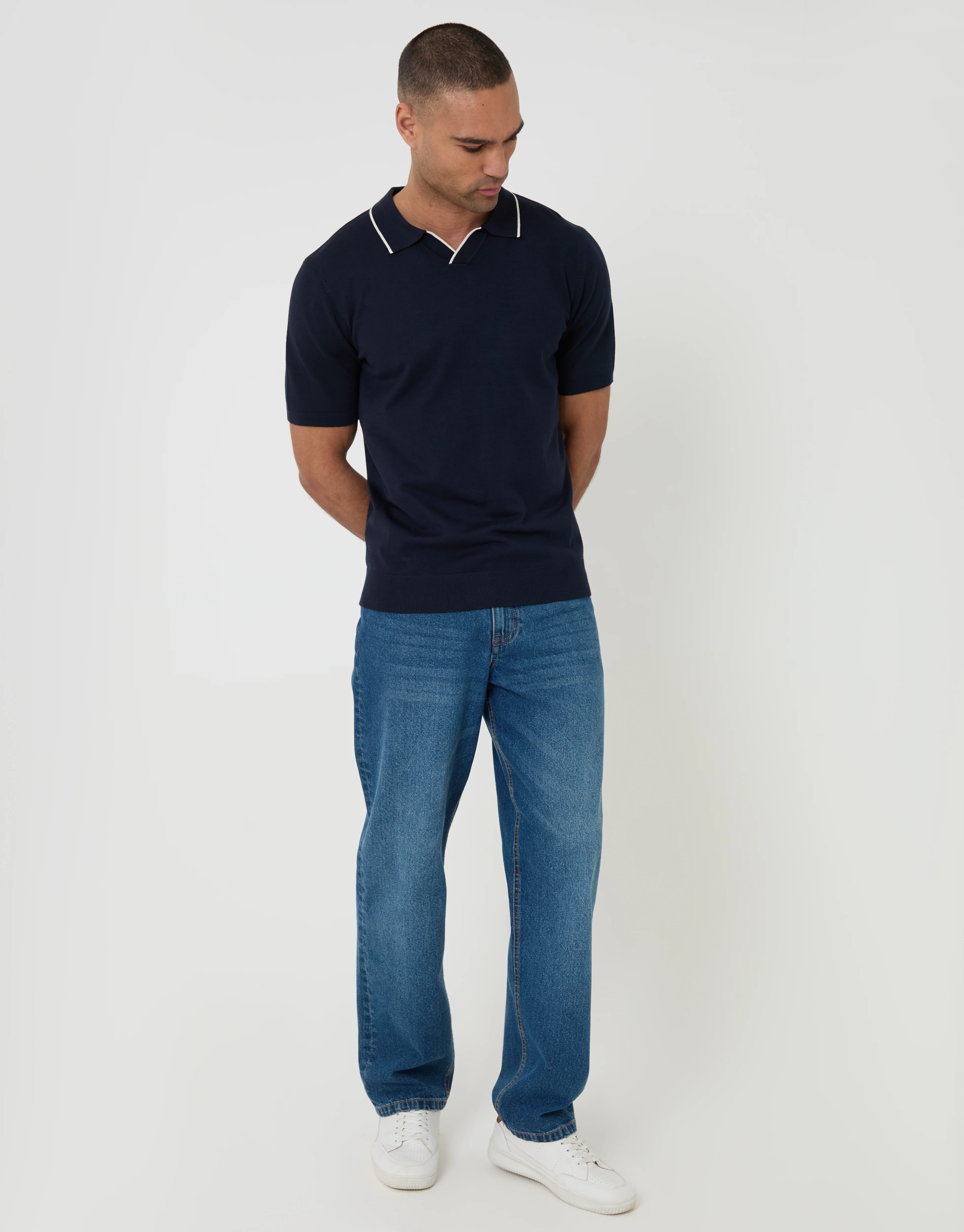 Knitted Contrast Tipping Trophy Neck Polo in Navy - Image 3
