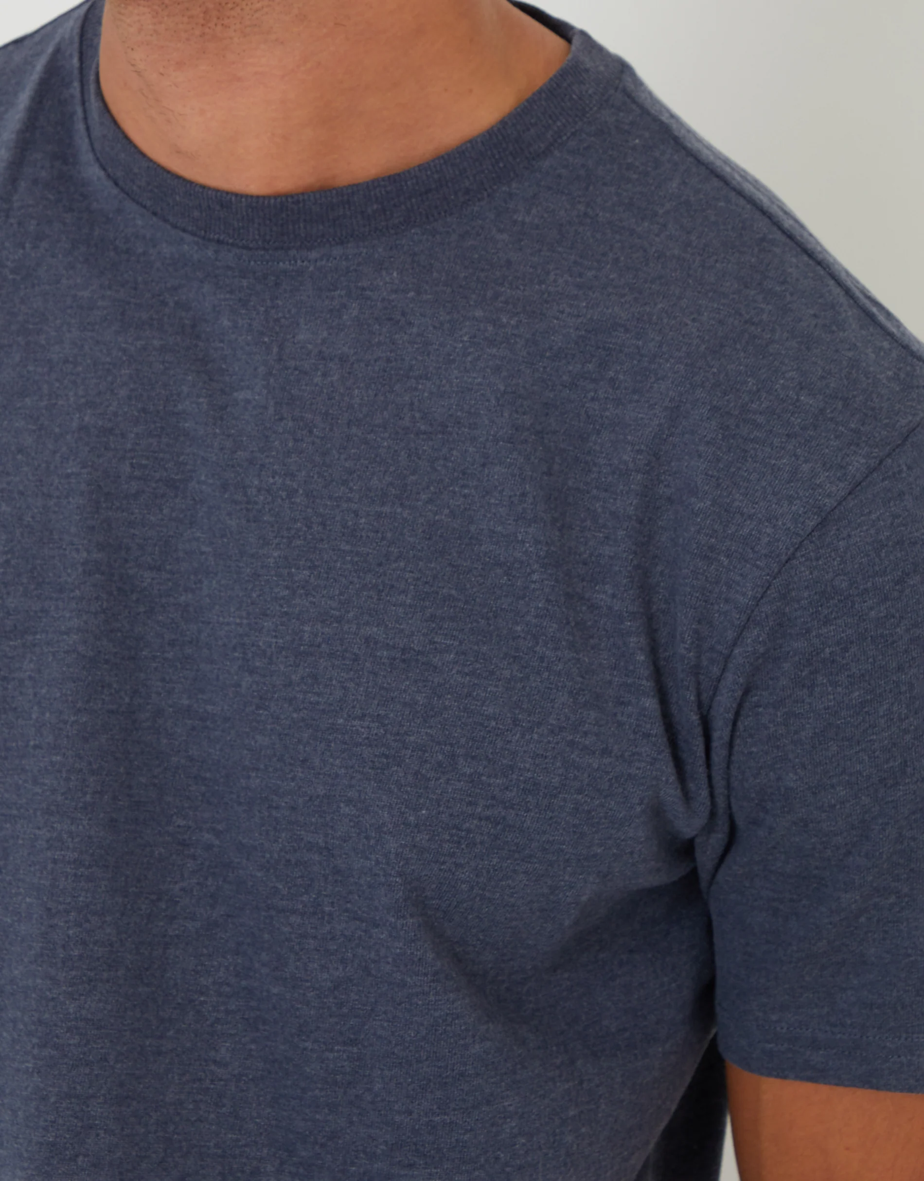 Peached Crew Neck T-Shirt in Navy Marl - Image 4