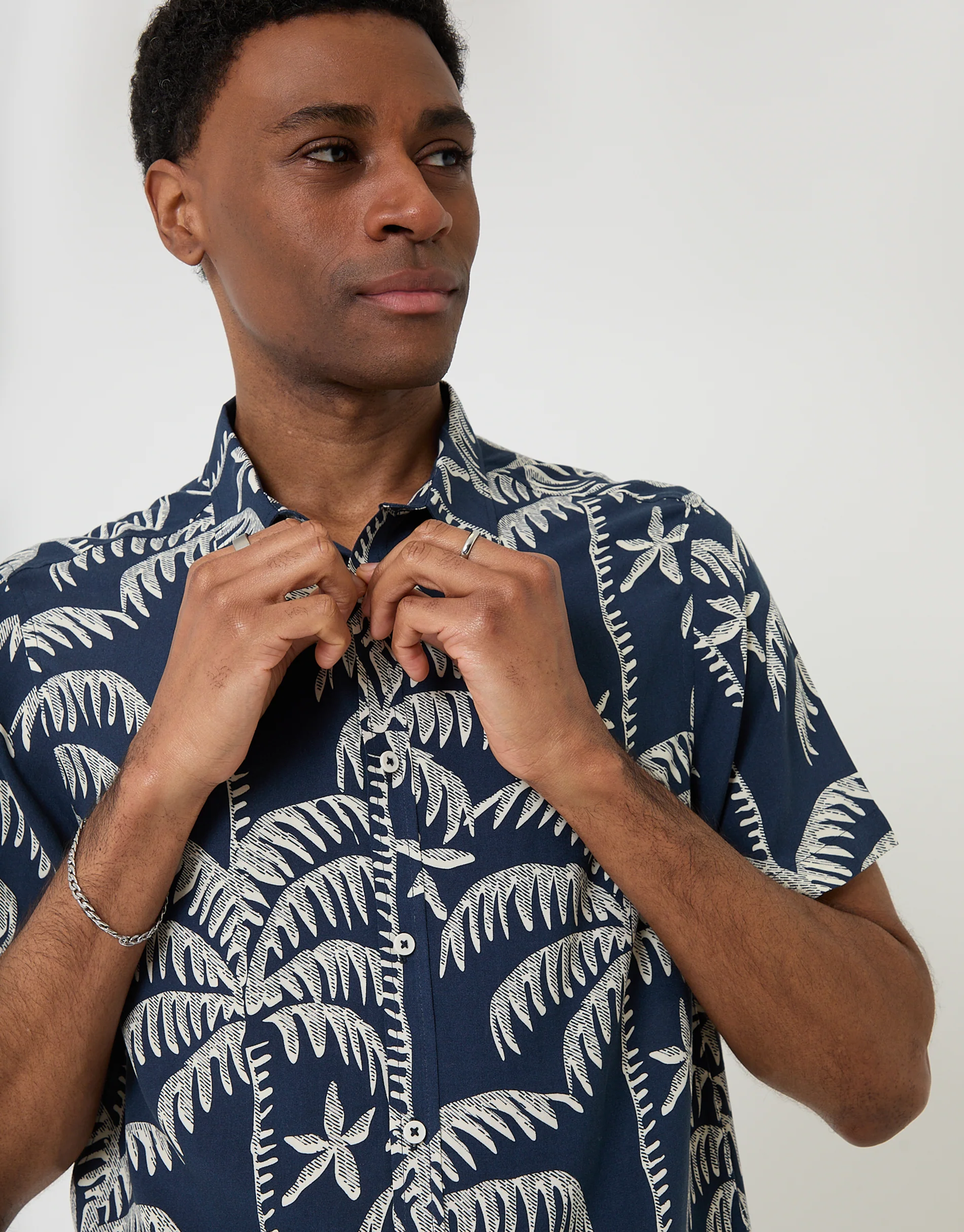 Oversized Palm Tree Print Short Sleeve Shirt in Navy