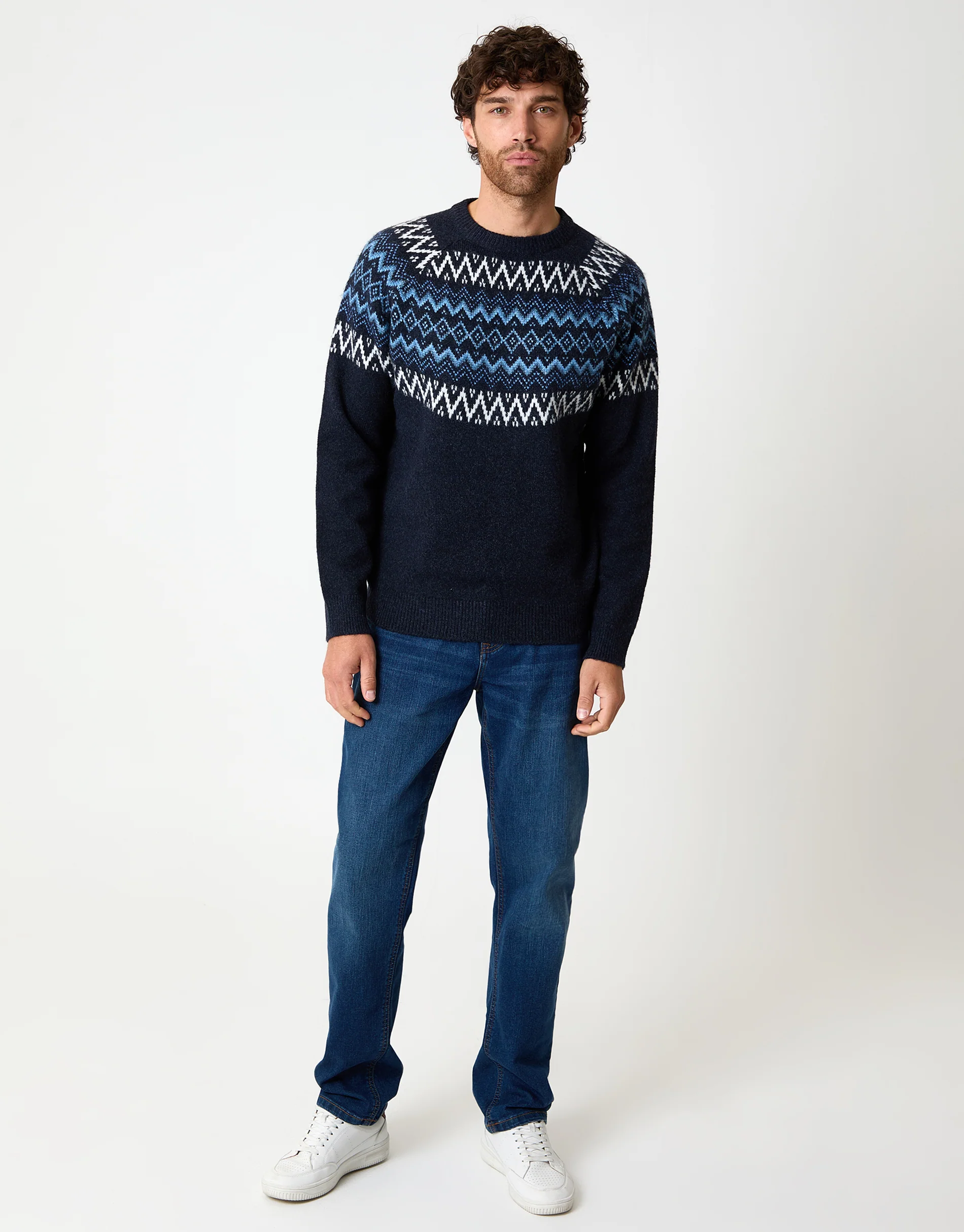 Raglan Fairisle Christmas Jumper in Navy - Image 3