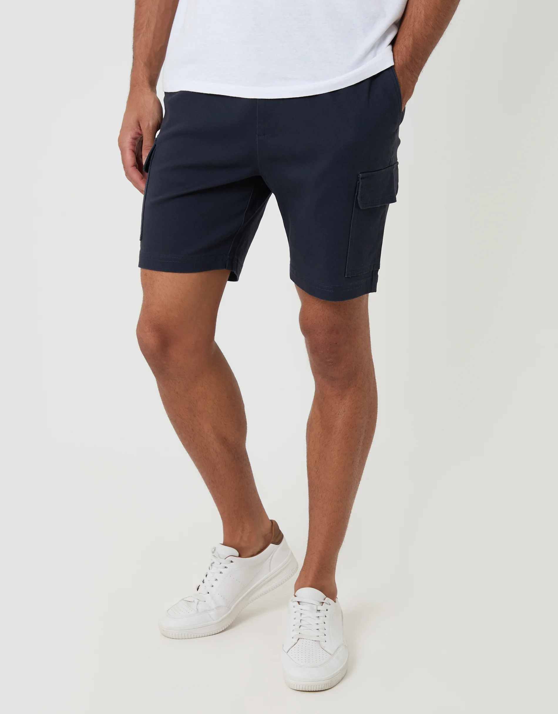 Shorter Length Elasticated Waist Stretch Cargo Shorts in Navy - Image 4