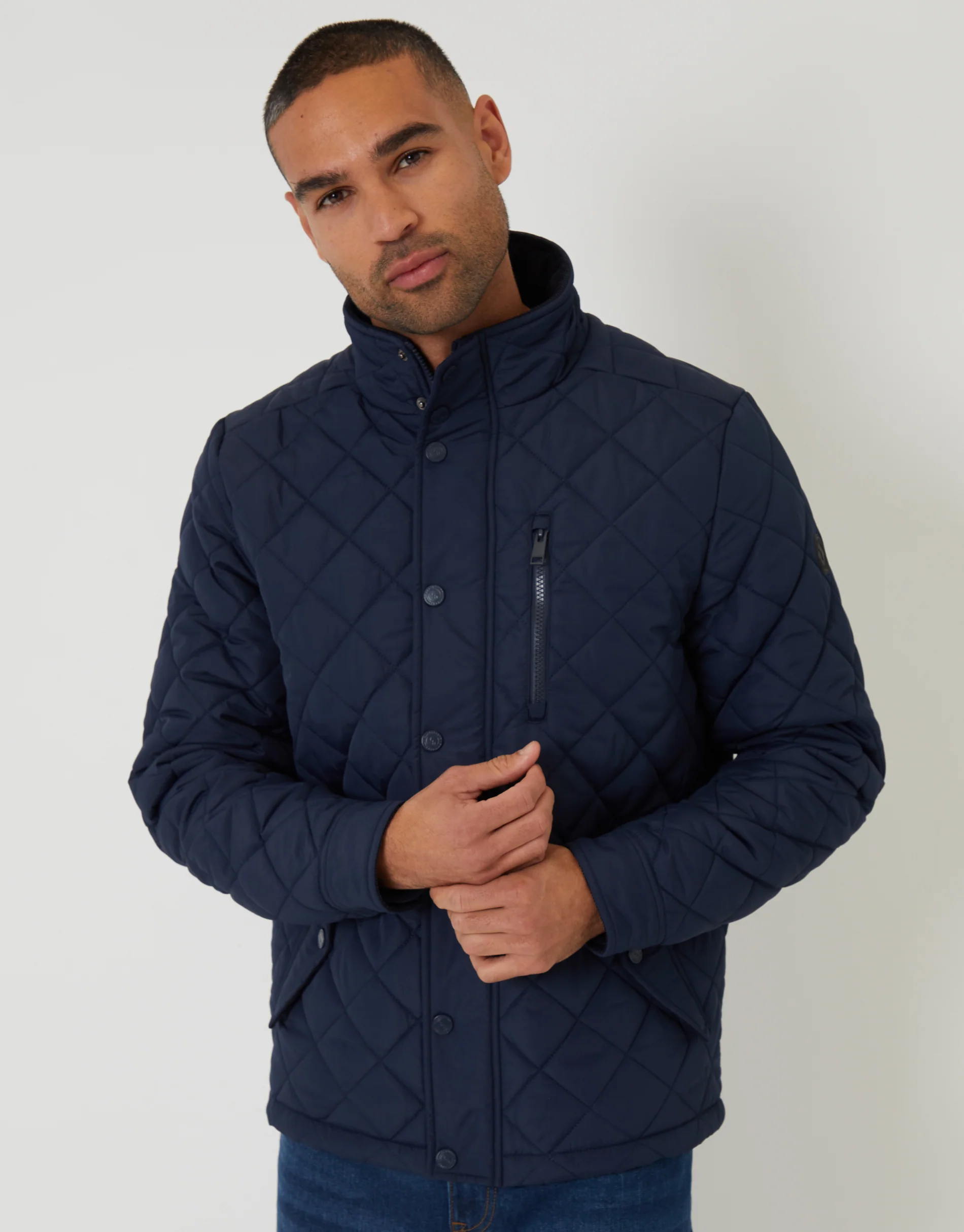Showerproof Funnel Neck Diamond Quilted Jacket in Navy - Image 5