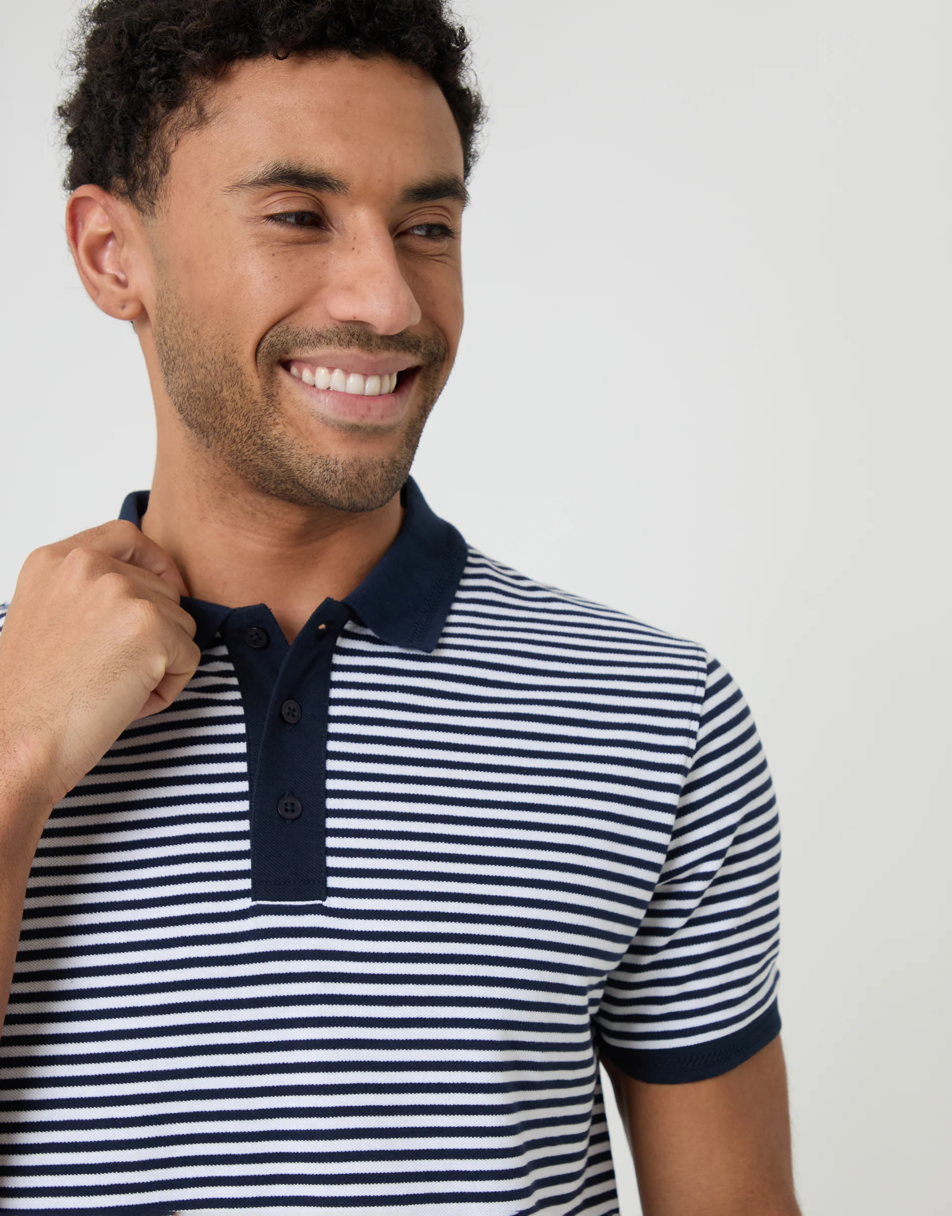 Cotton Pique Polo Shirt in Navy Stripe - Image 4