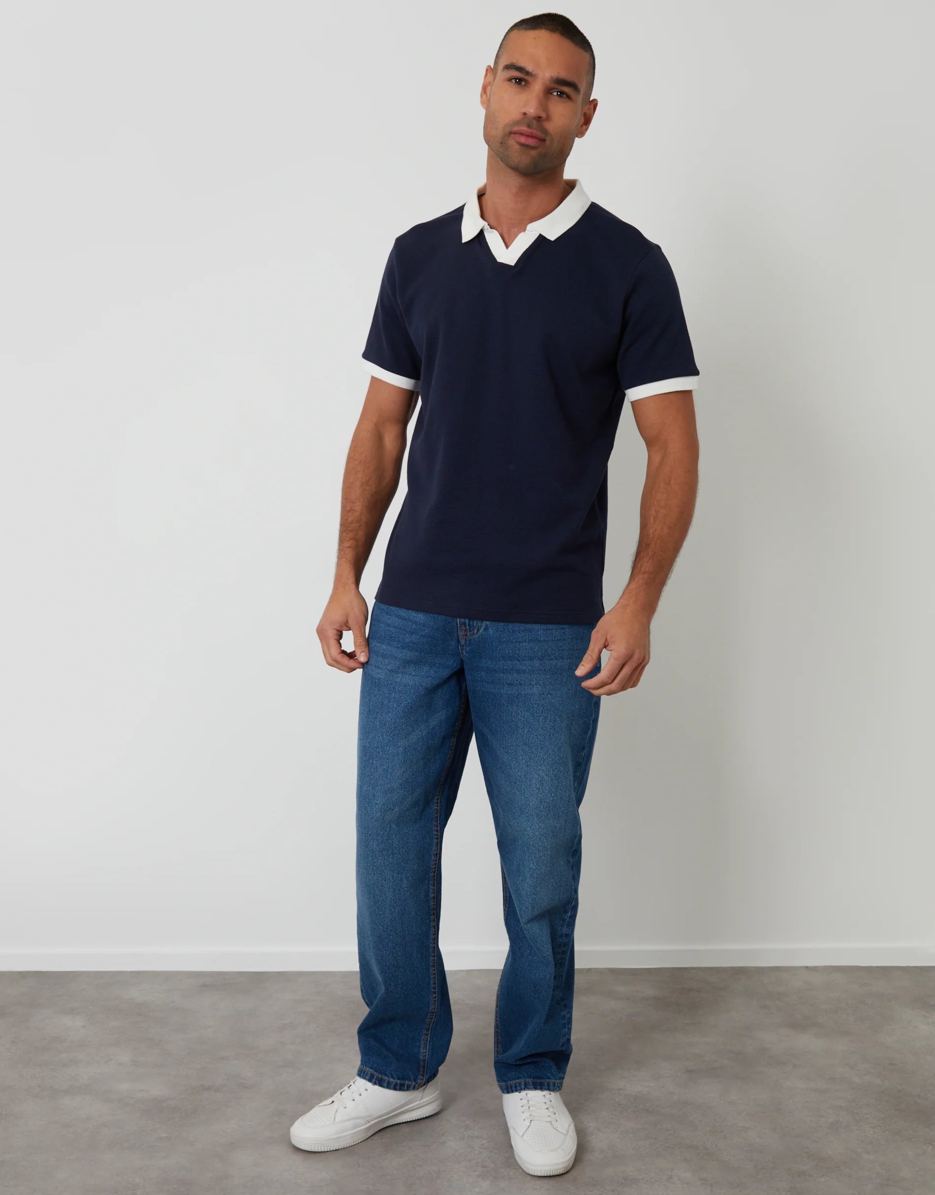 Trophy Neck Waffle Polo Shirt in Navy - Image 3
