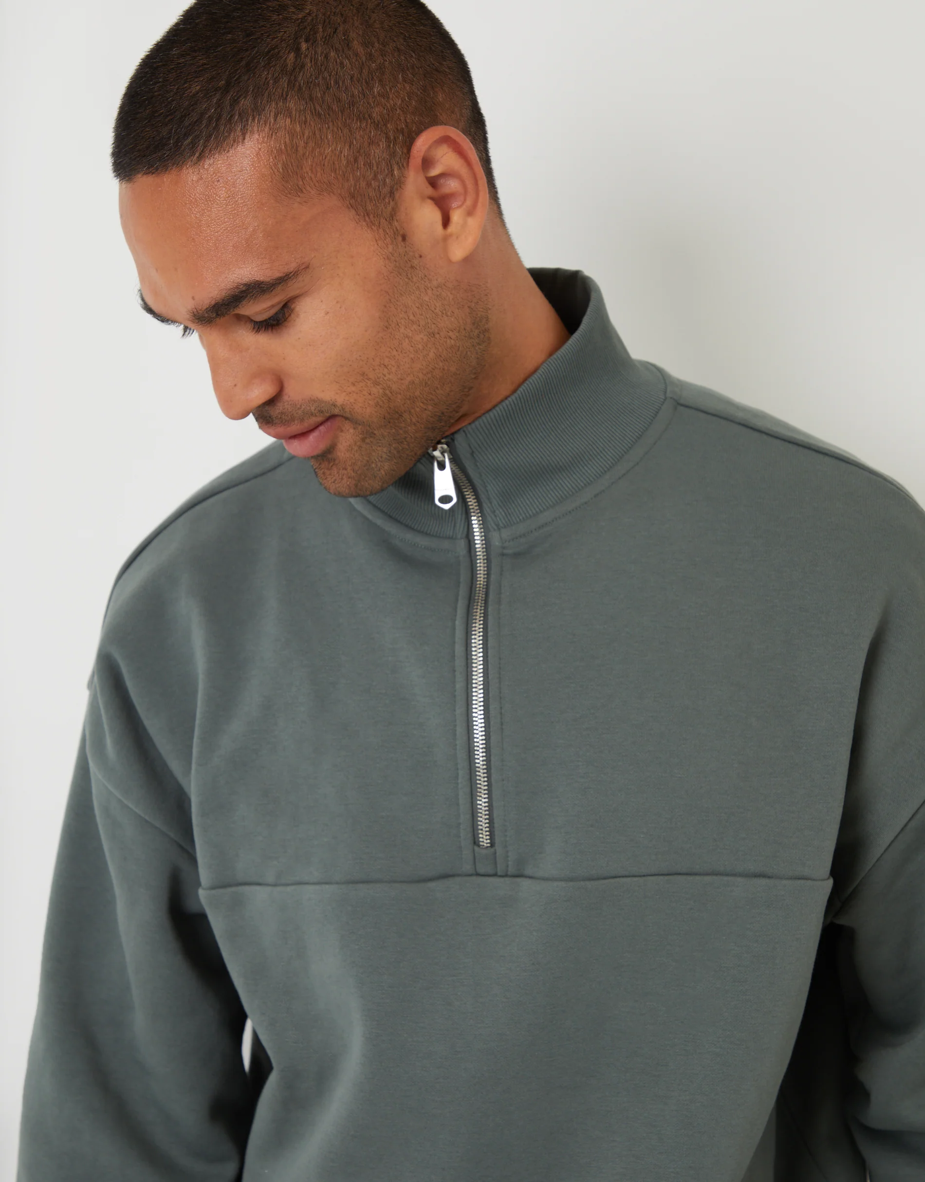 Relaxed Fit Half Zip Sweatshirt in Petrol Blue - Image 4