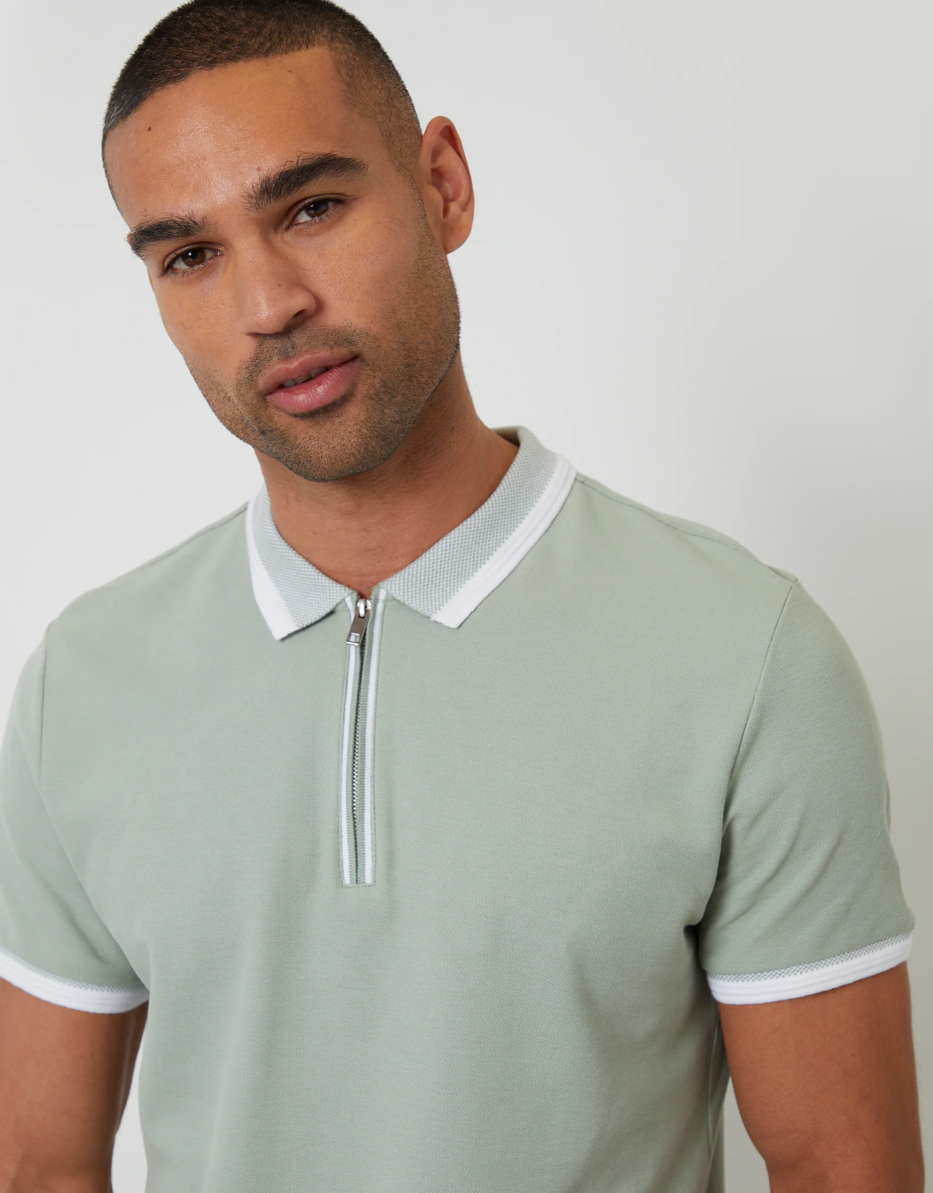 Pique Tipping Collar Quarter Zip Polo Shirt in Sage Green - Image 4