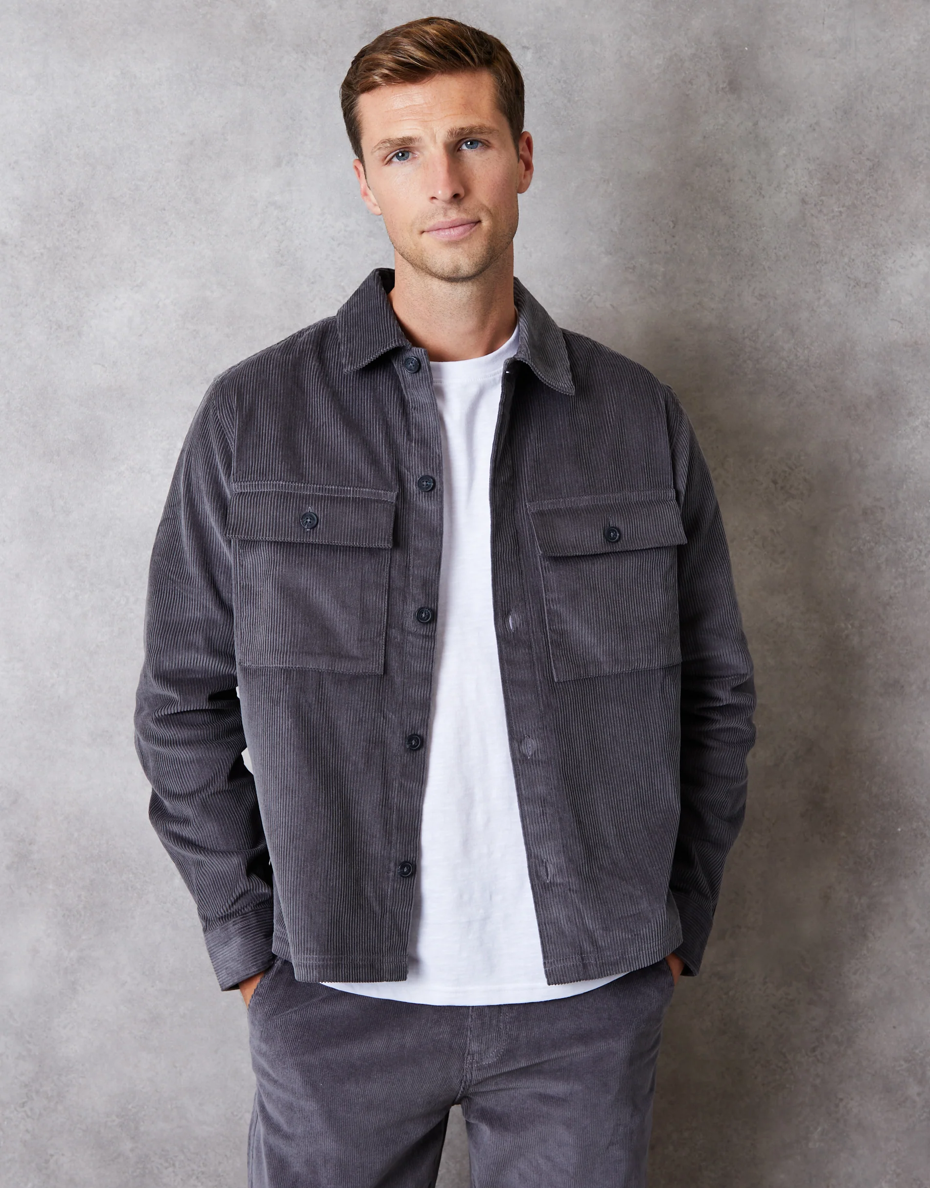 Relaxed Cropped Fit Corduroy Shacket in Slate Grey