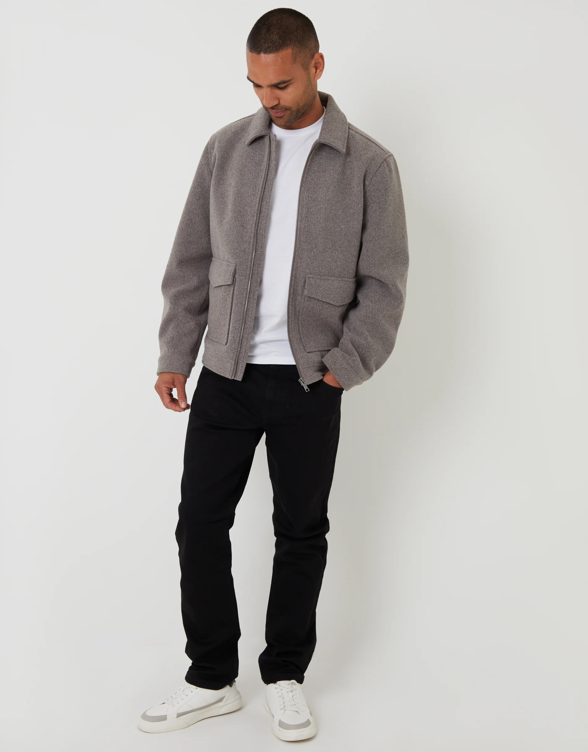 Faux Wool Collared Lightweight Utility Jacket in Taupe - Image 3