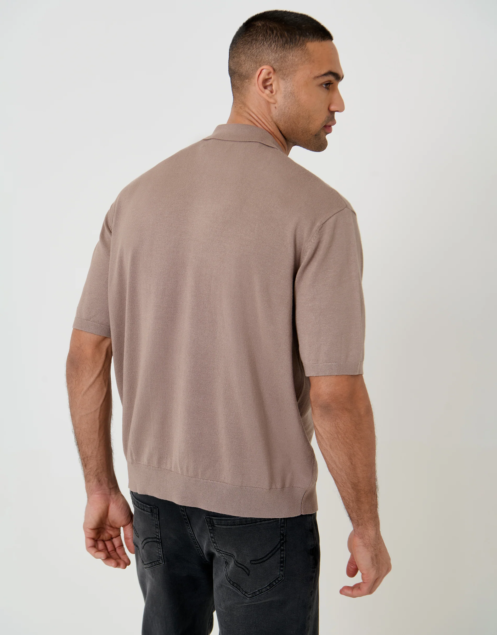 Relaxed Fit Knitted Quarter Zip Polo in Taupe - Image 2
