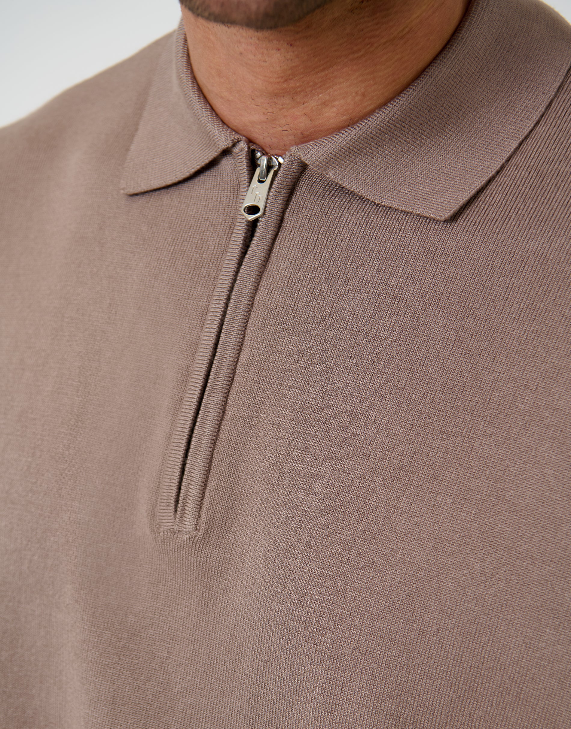 Relaxed Fit Knitted Quarter Zip Polo in Taupe - Image 5