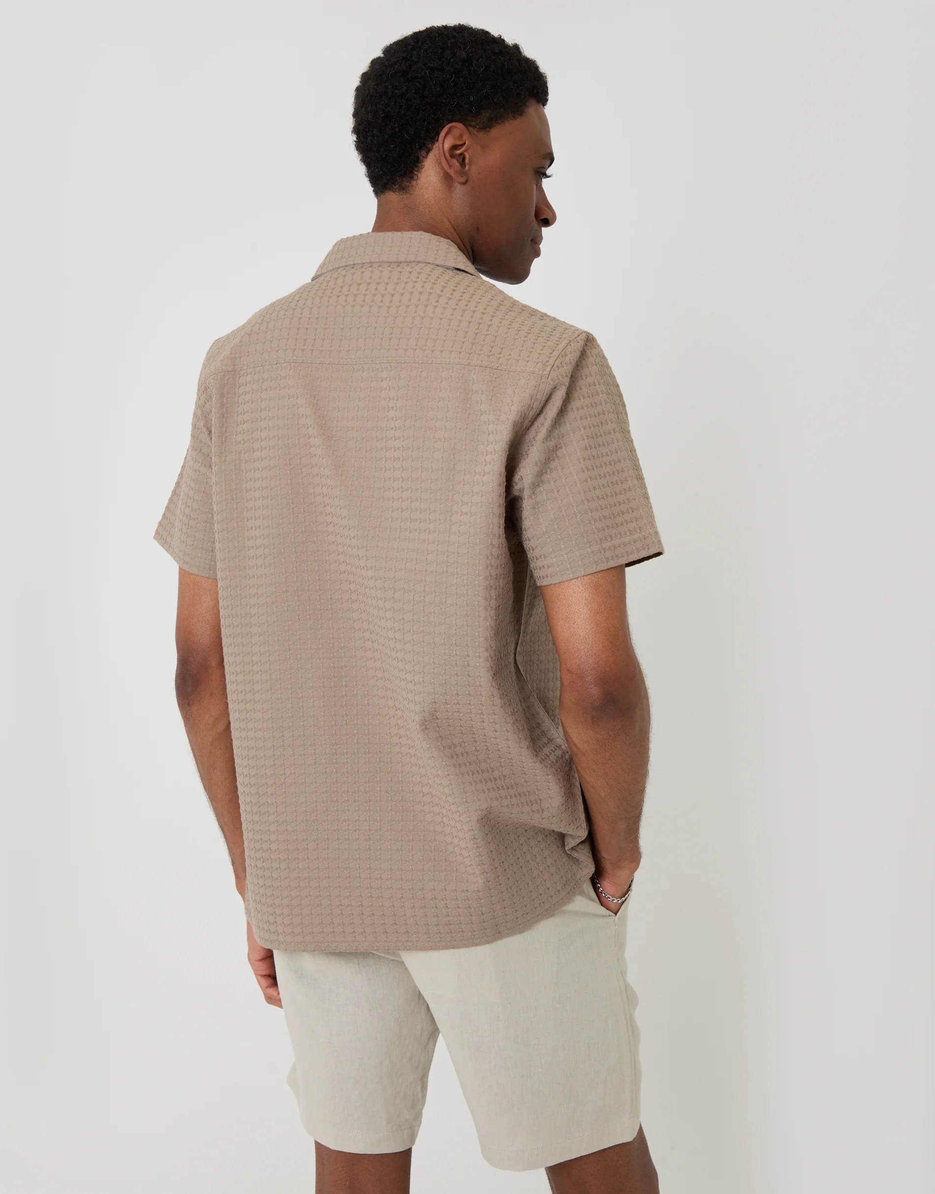 Textured Cotton Short Sleeve Shirt in Taupe - Image 2