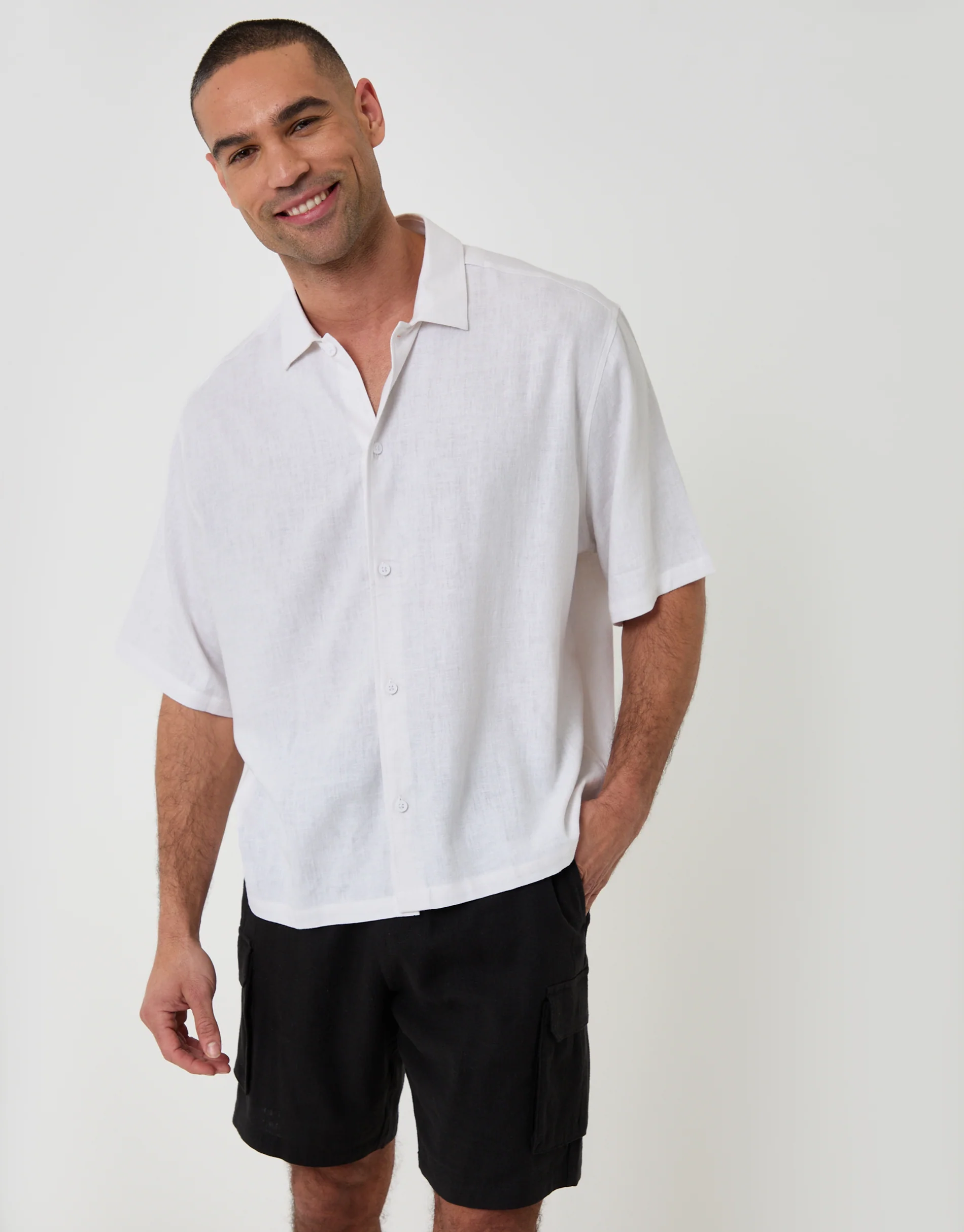 Boxy Fit Linen Blend Short Sleeve Shirt in White