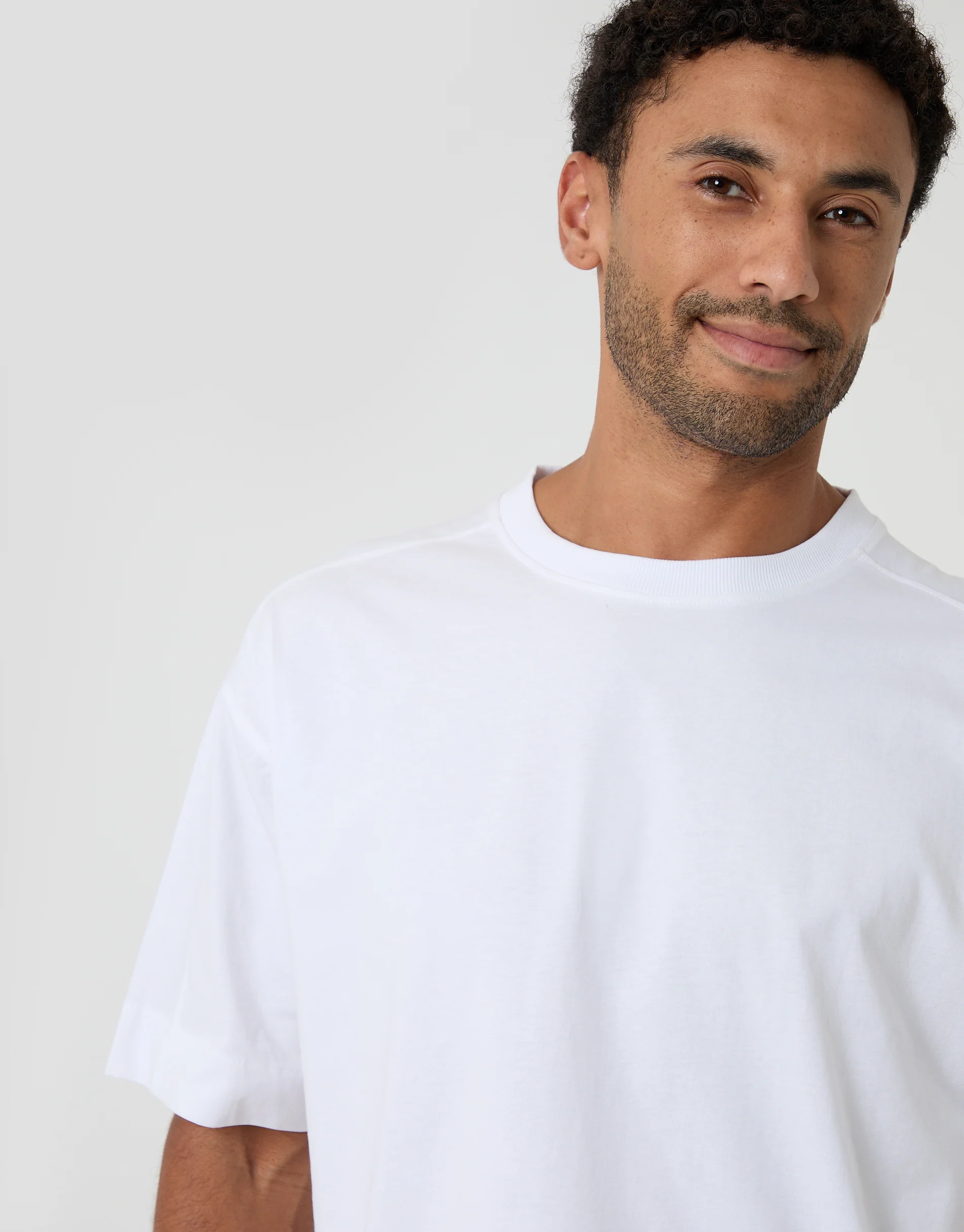 Boxy Relaxed Fit Cotton T-Shirt in White - Image 4
