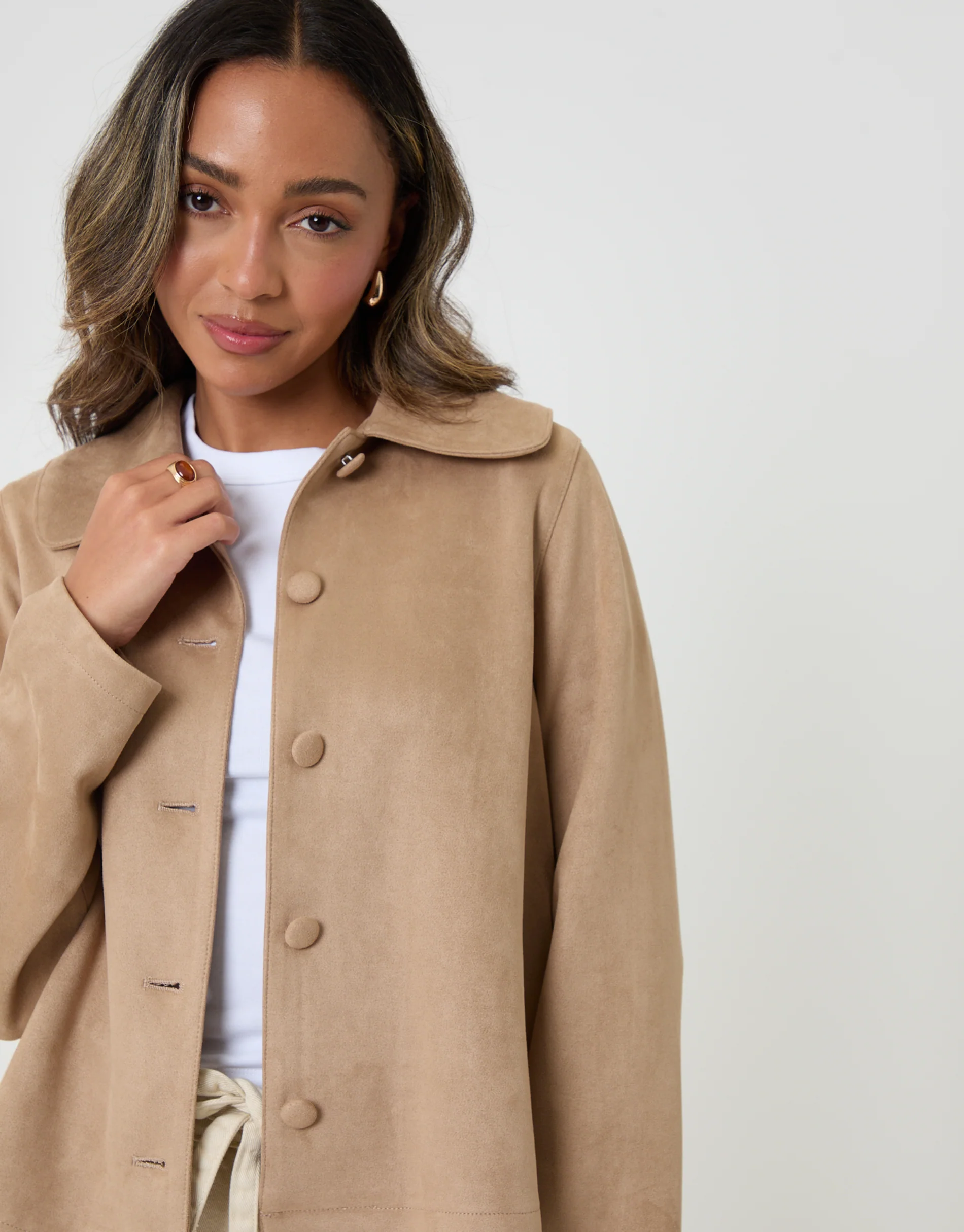 Faux Suede Peter Pan Collar Cropped Jacket in Beige - Image 4