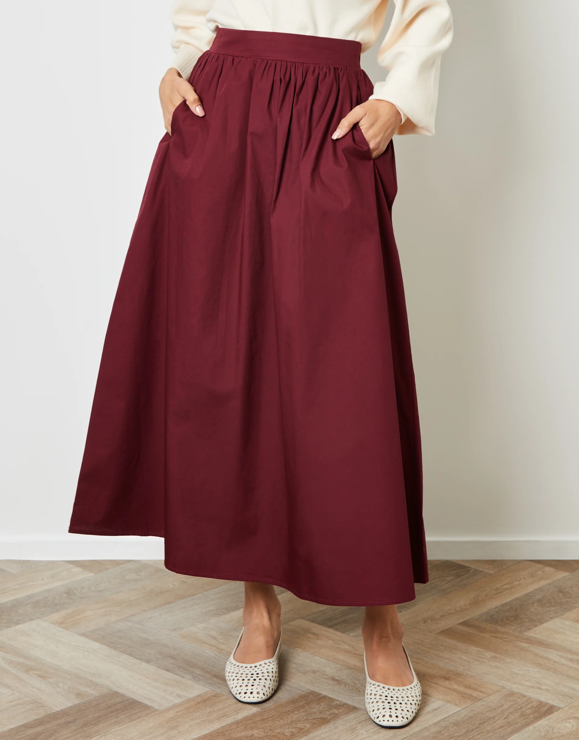 Cotton Poplin Skirt with Pockets in Berry Red - Image 3