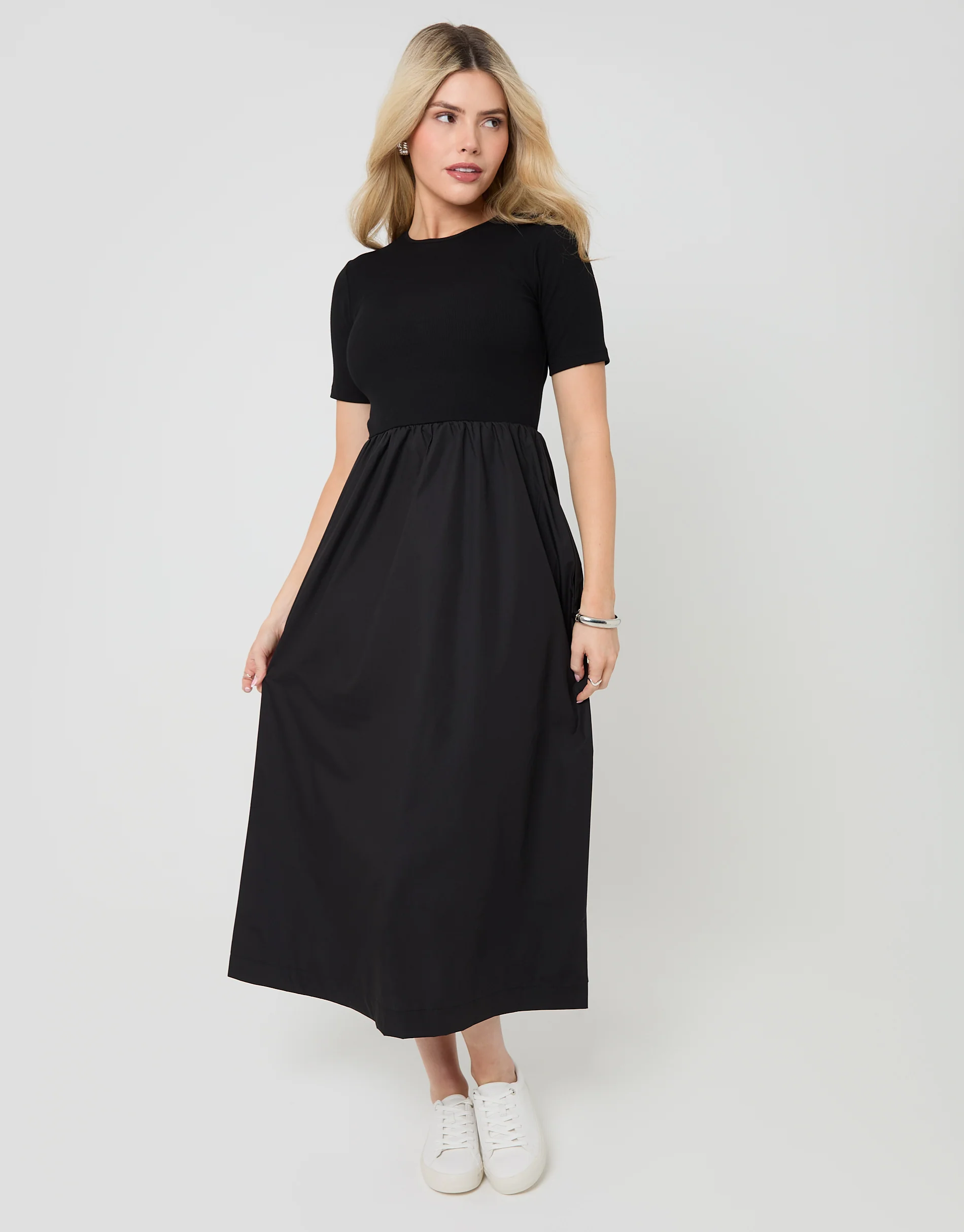 2-in-1 Jersey Poplin Mix Crew Neck Midi Dress in Black - Image 3