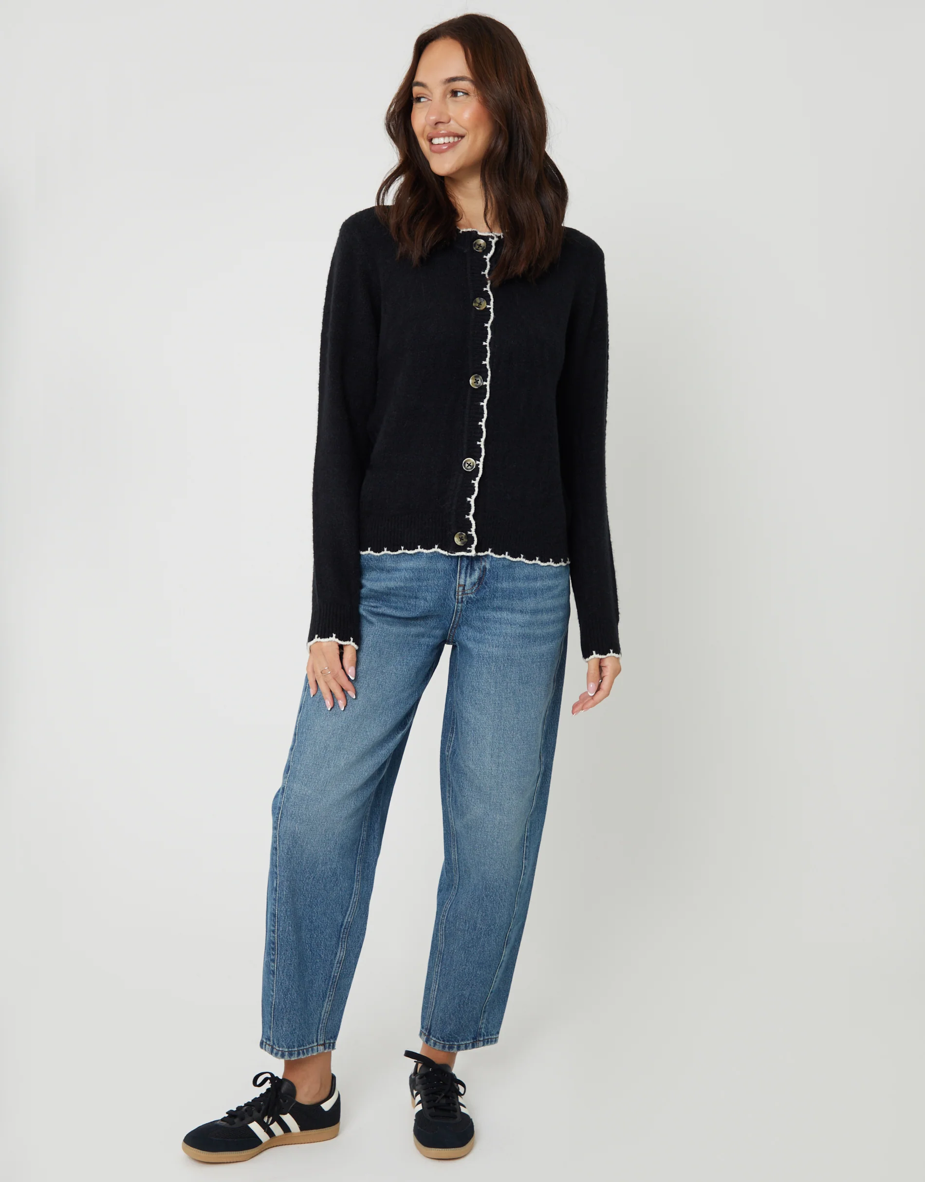 Crew Neck Scallop Trim Cardigan in Black - Image 3