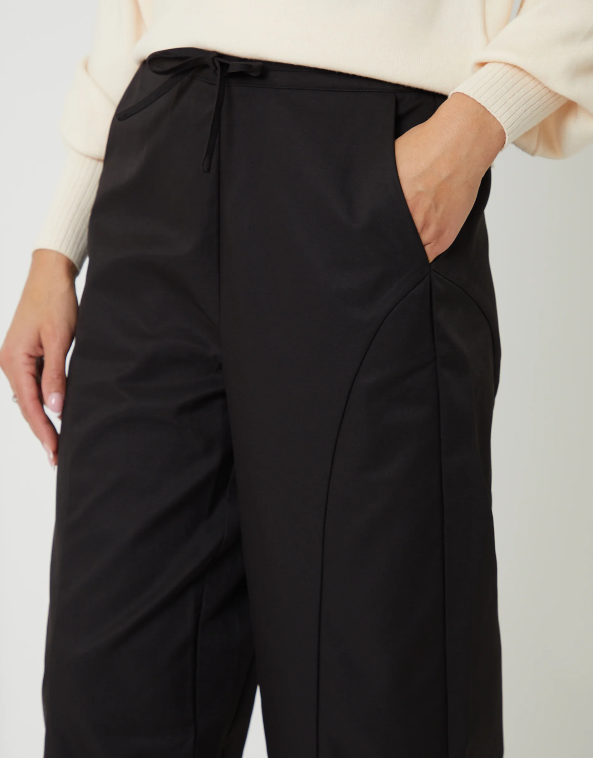 Curved Seam Barrel Leg Trousers in Black - Image 5