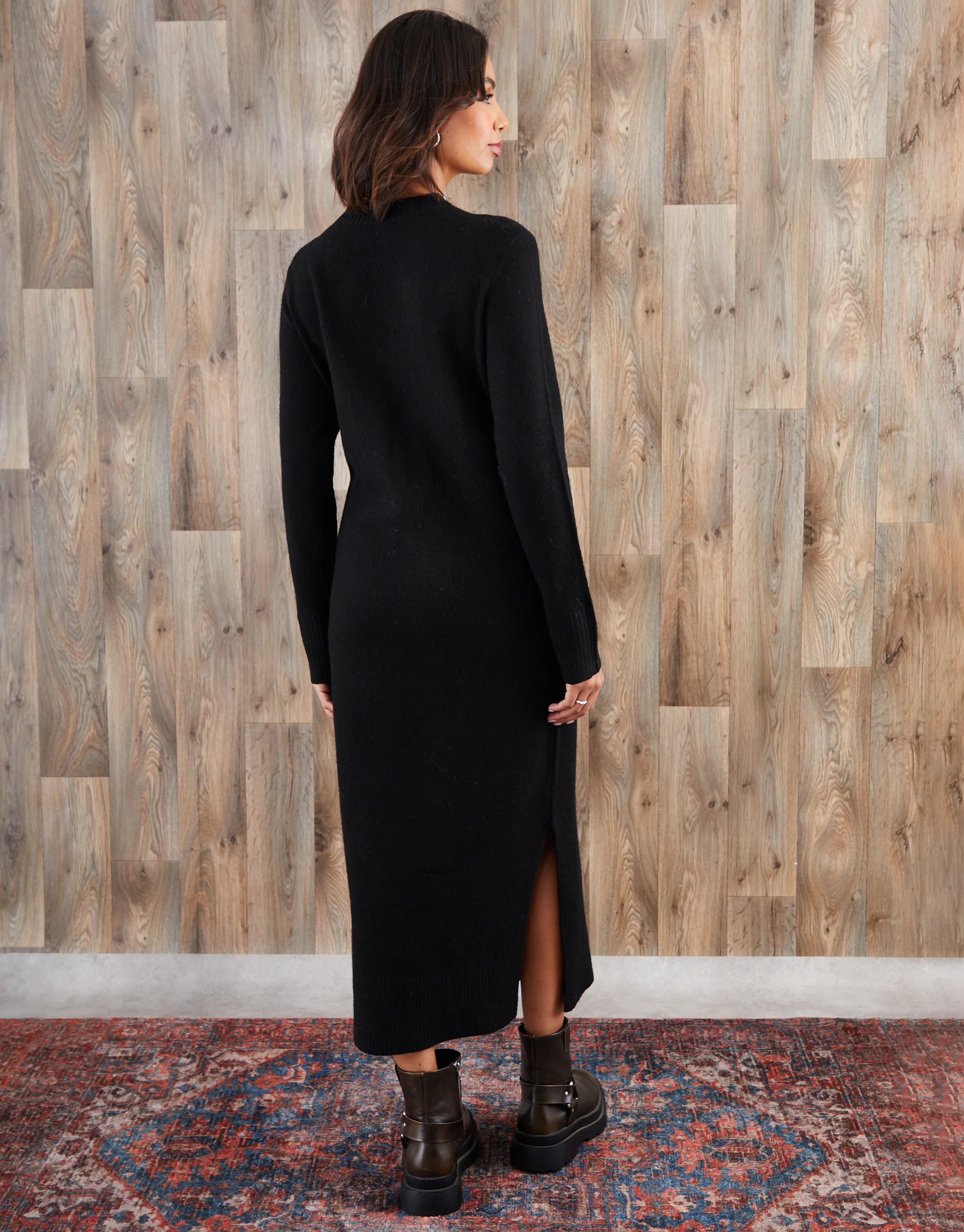 Knitted Side Button Detail Maxi Dress in Black - Image 2