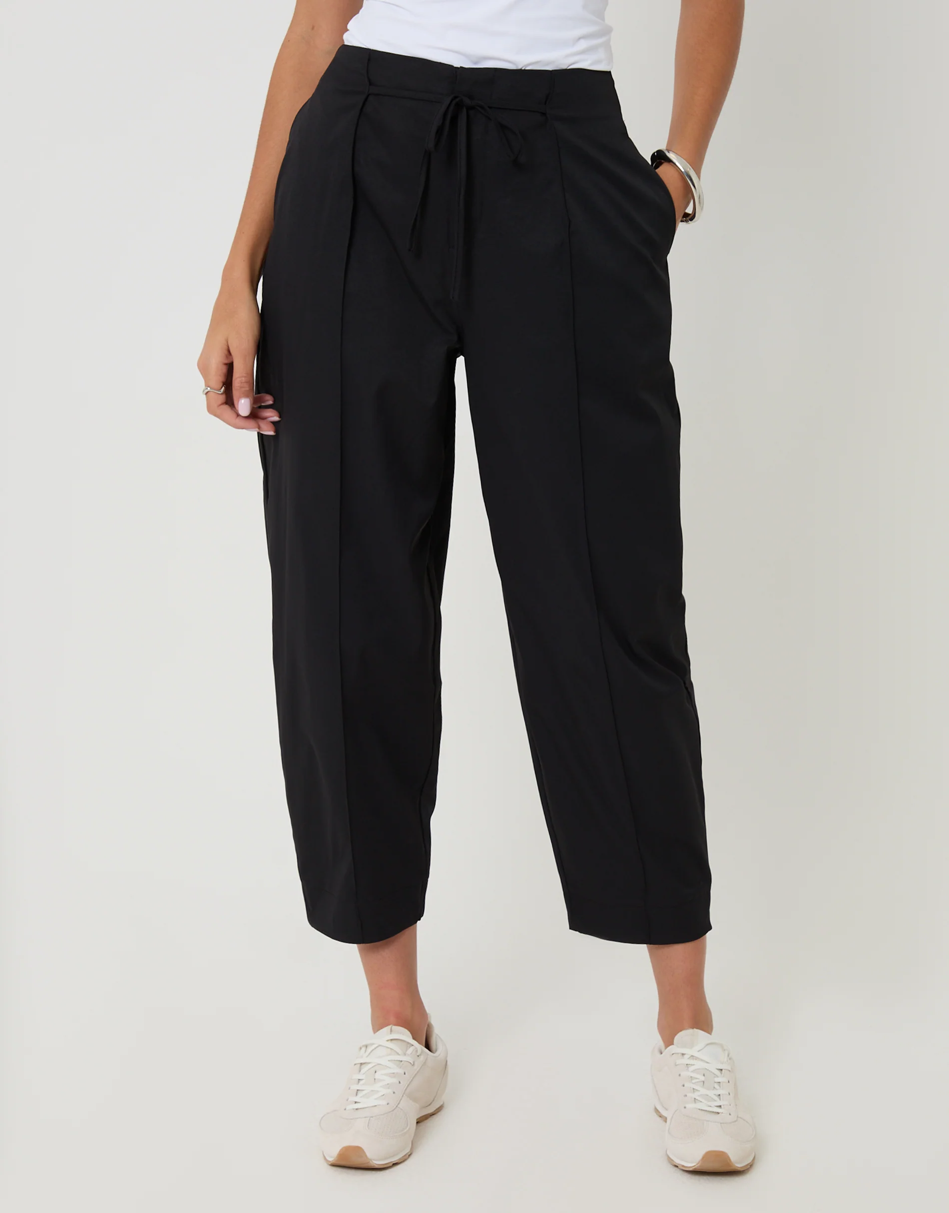 Princess Seam Barrel Leg Trousers in Black - Image 2