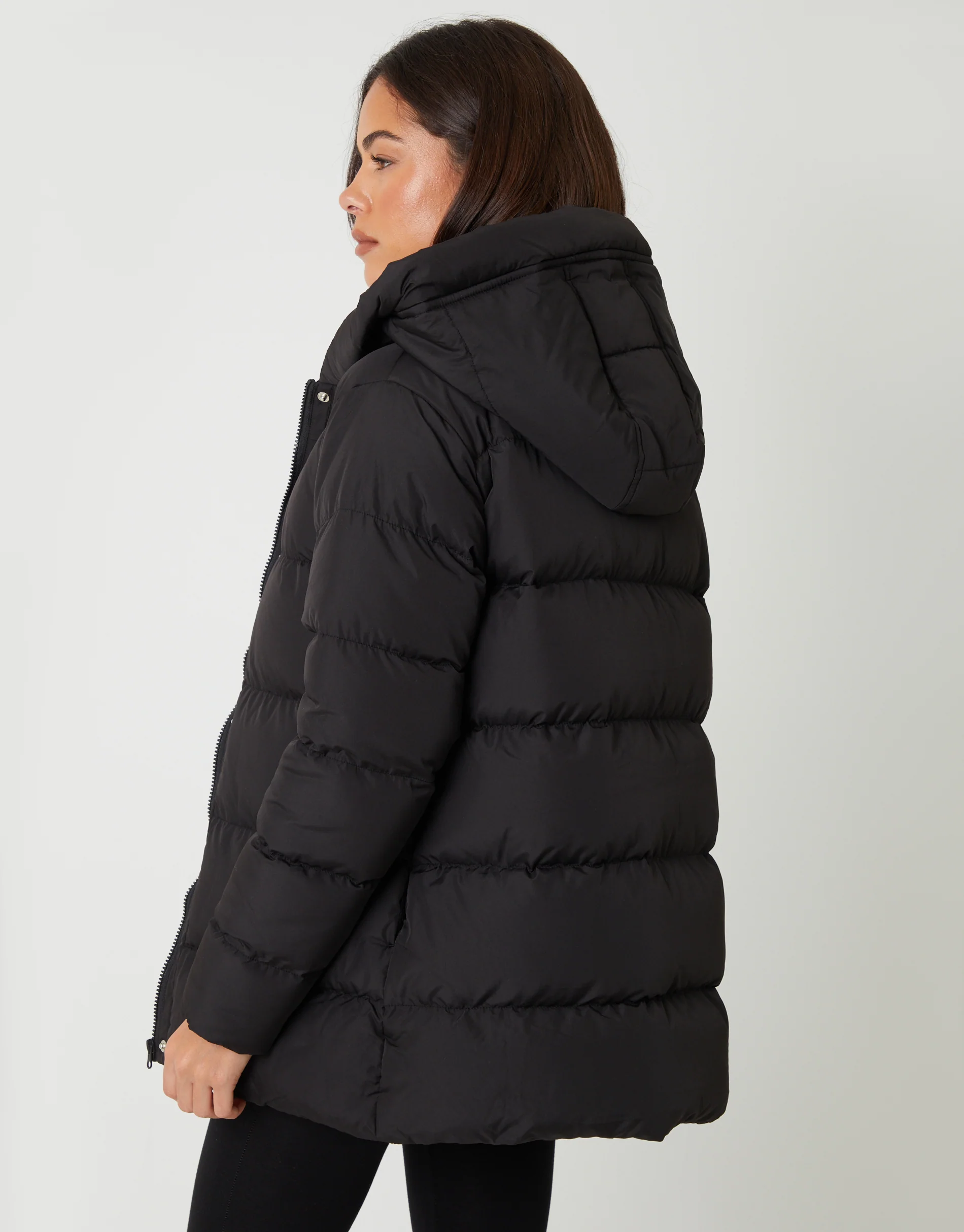 Puffer Jacket in Black - Image 2