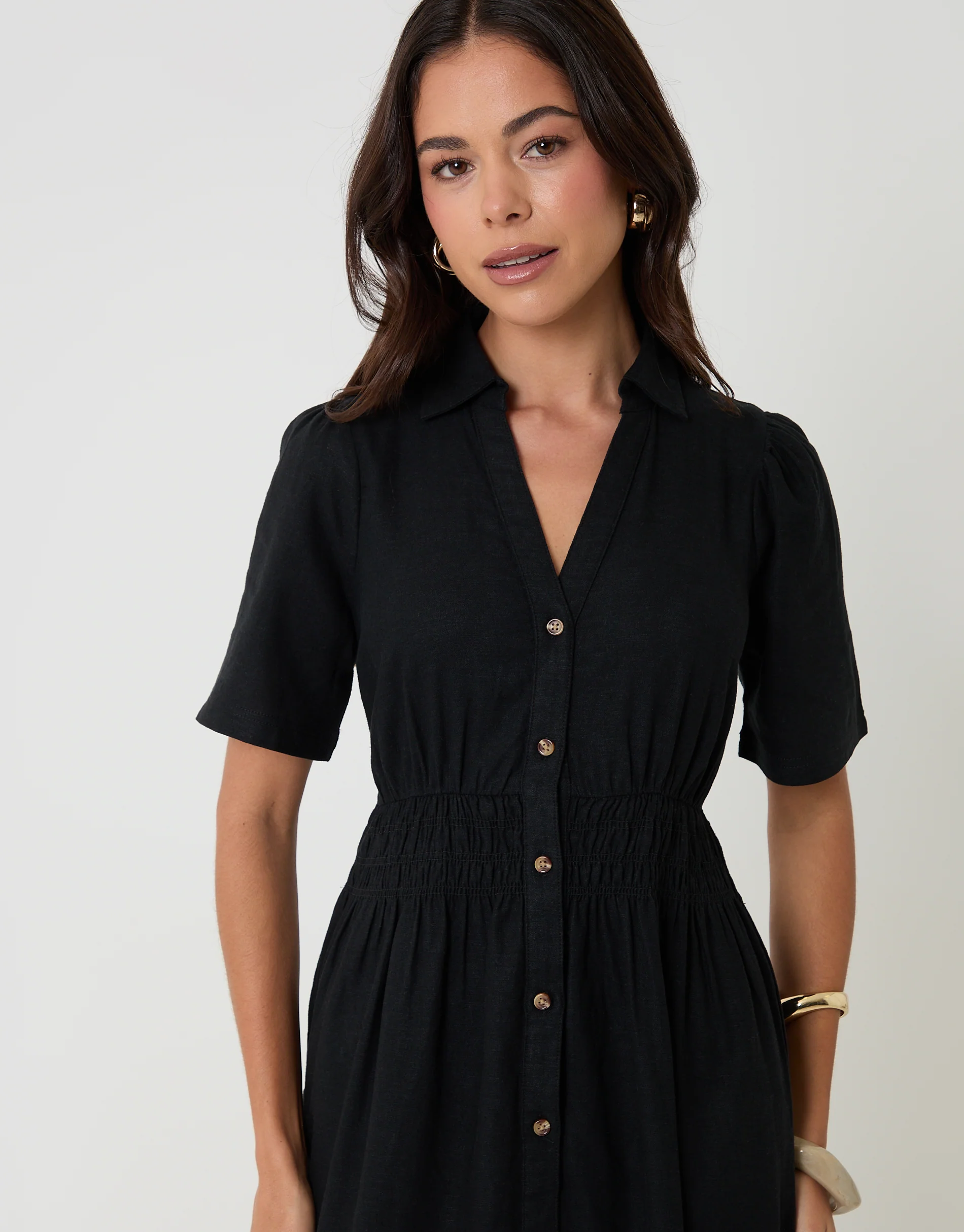 Tiered Linen Blend V Neck Maxi Dress in Black - Image 4
