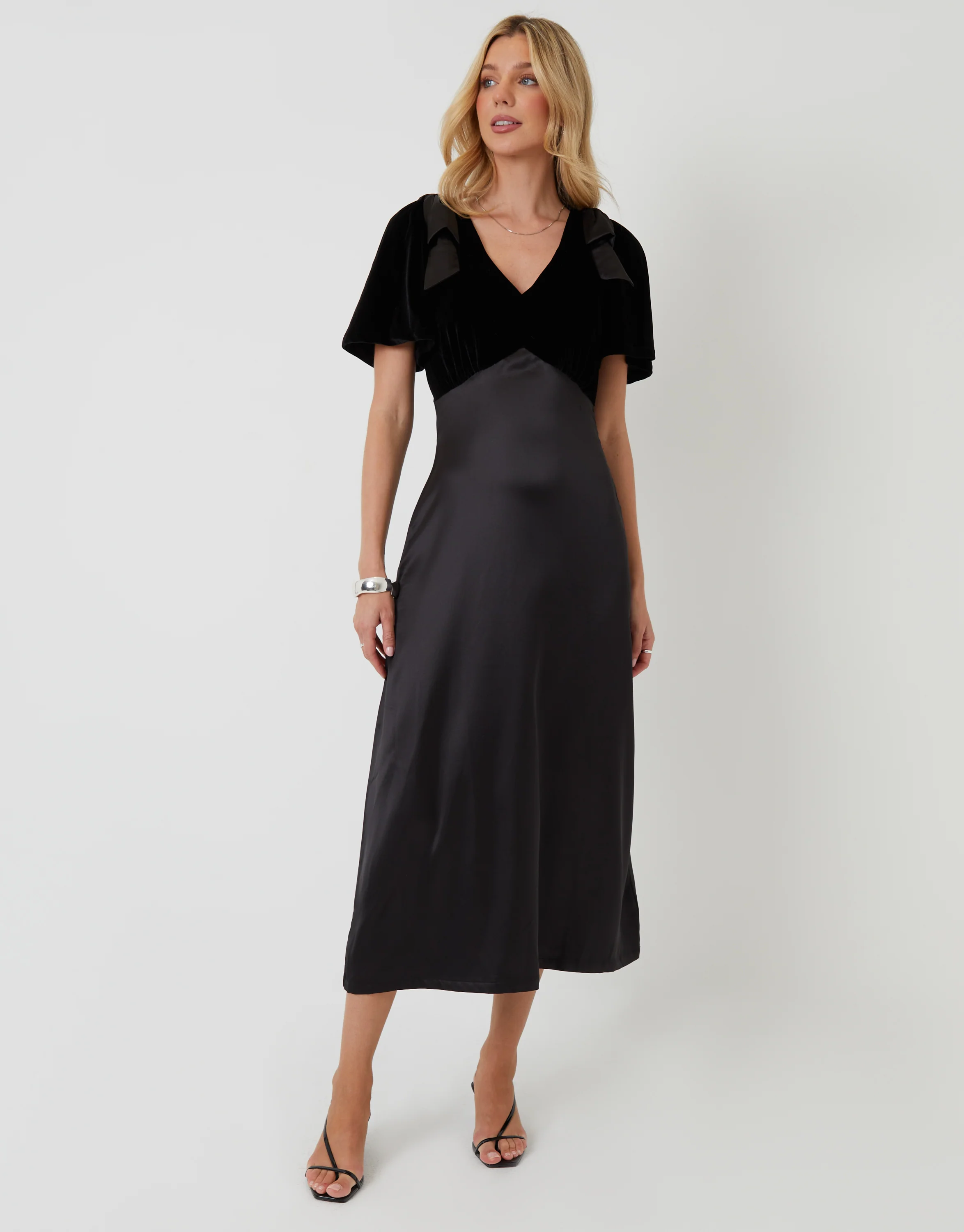 Velvet Satin Mix Flutter Sleeve Midi Dress in Black - Image 2