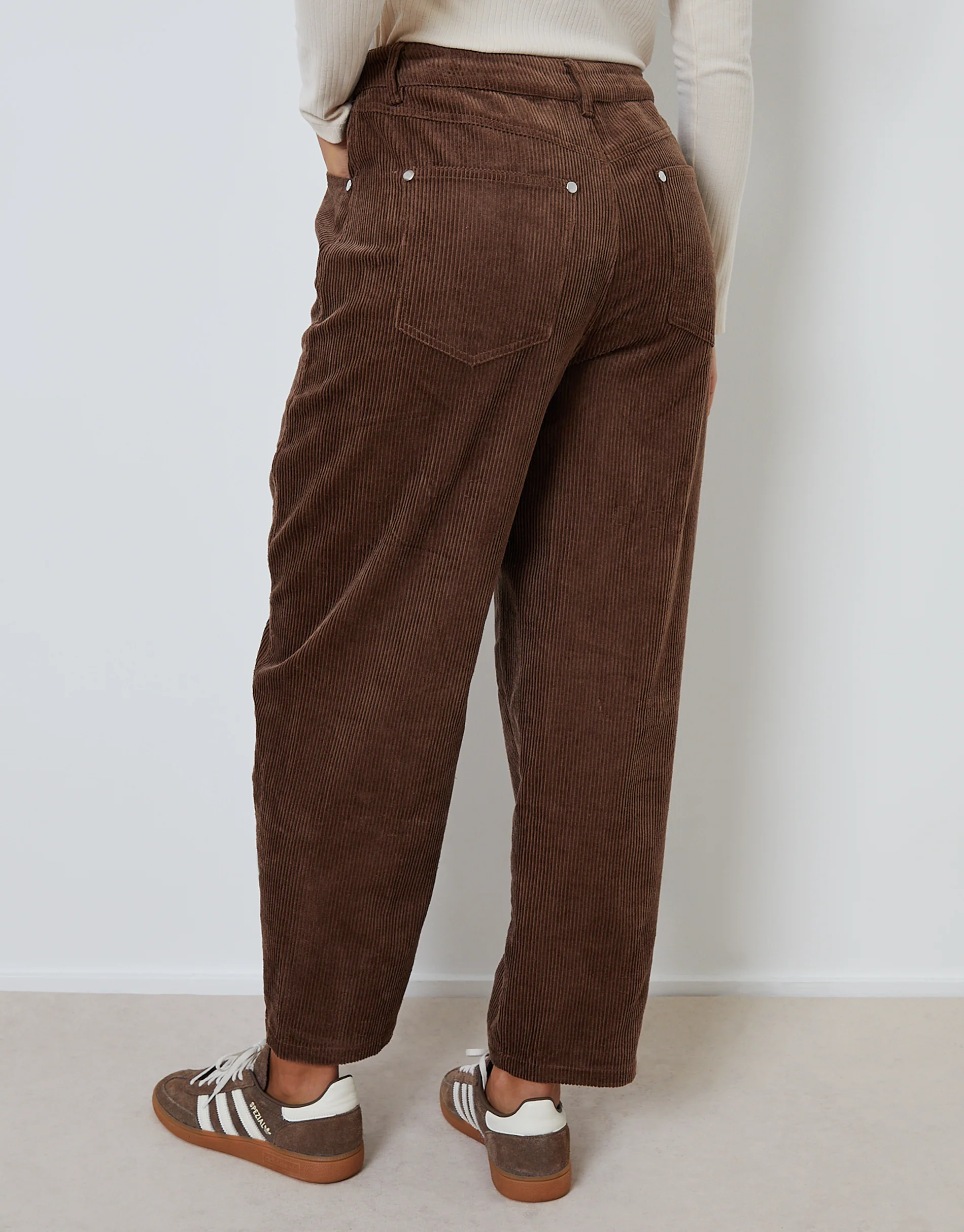 Corduroy Barrel Leg Trouser in Brown - Image 3
