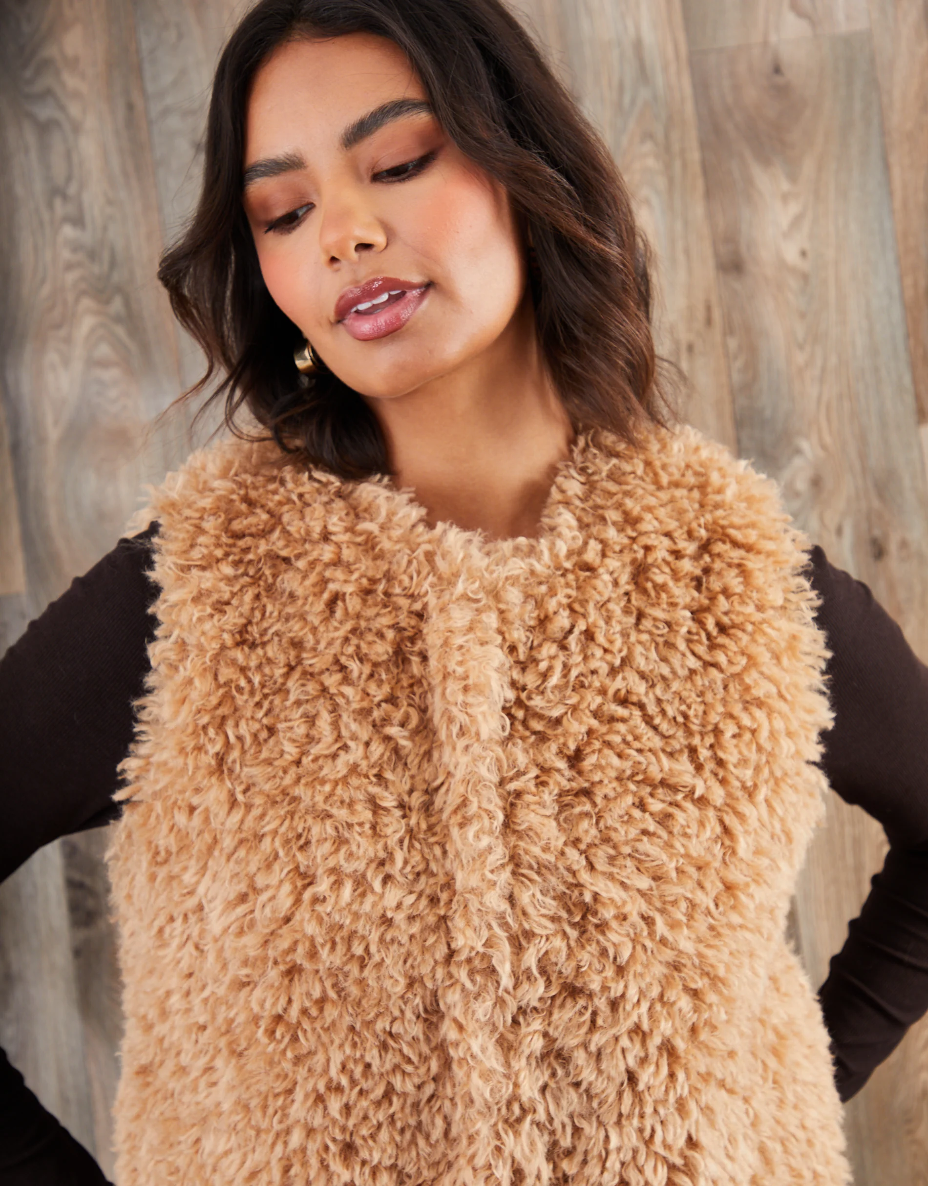 Faux Fur Gilet in Camel Brown - Image 4