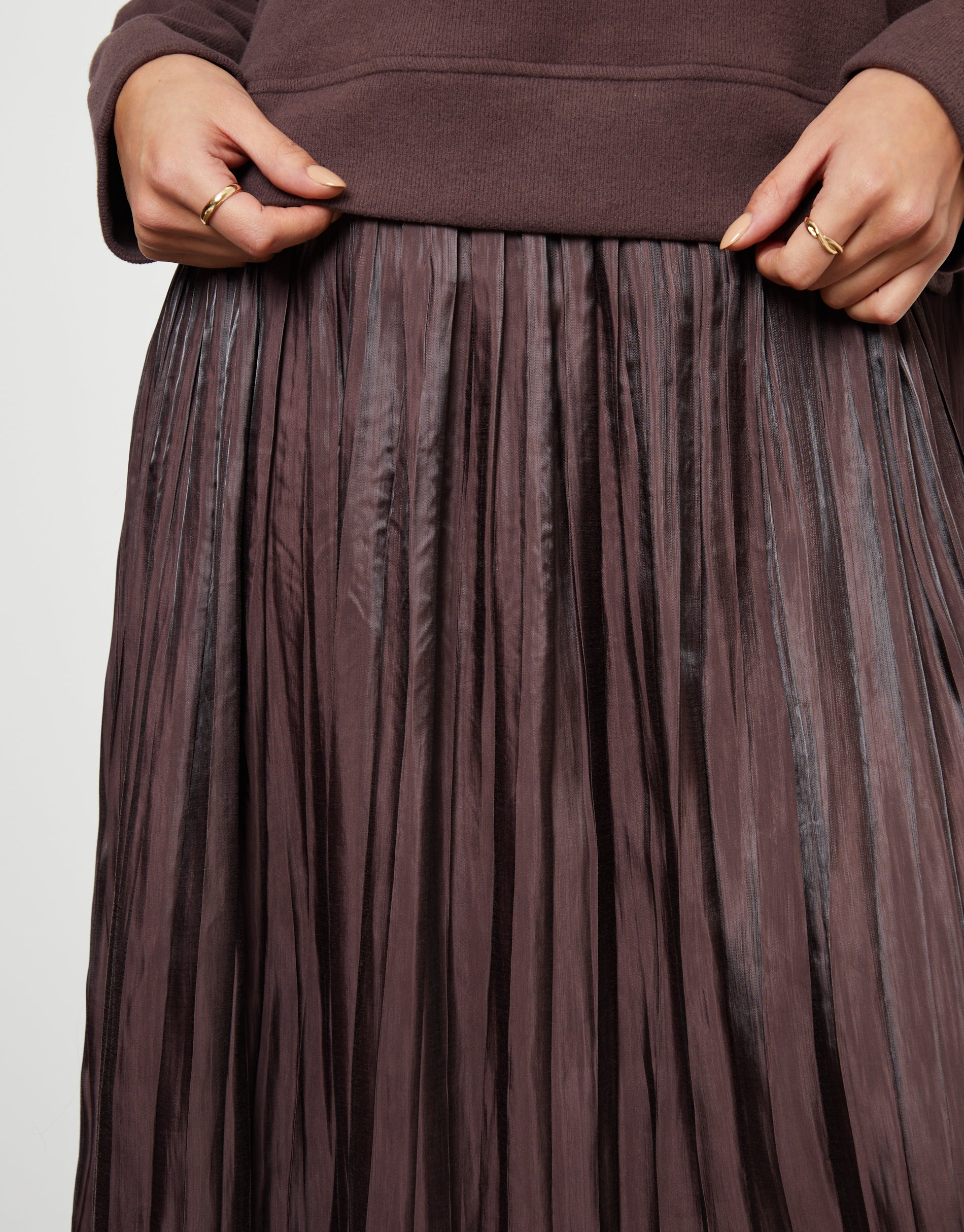 2-in-1 Relaxed Ribbed Sweatshirt Midi Dress in Chocolate Brown - Image 5