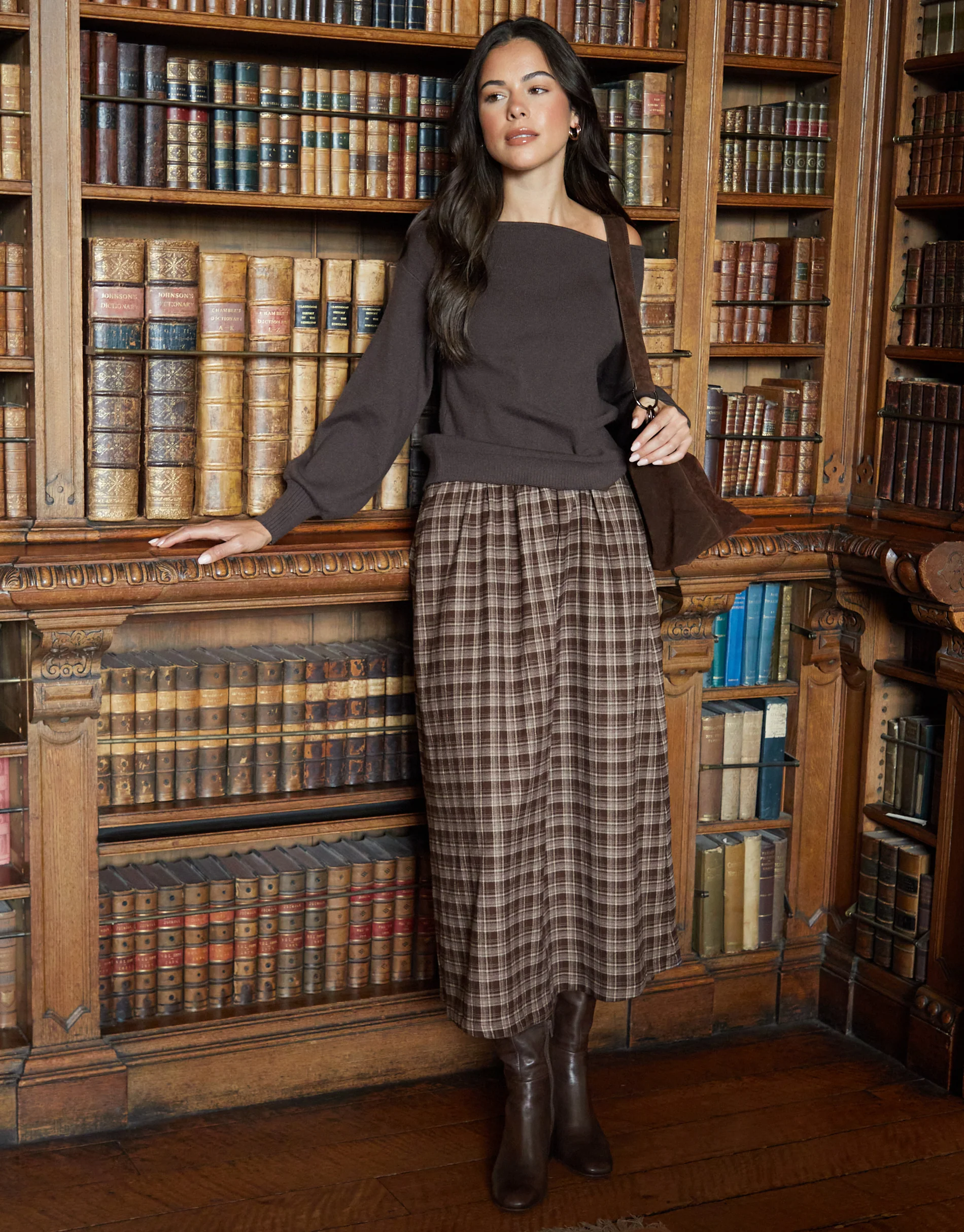 Pull On Midaxi Skirt in Chocolate Brown Check