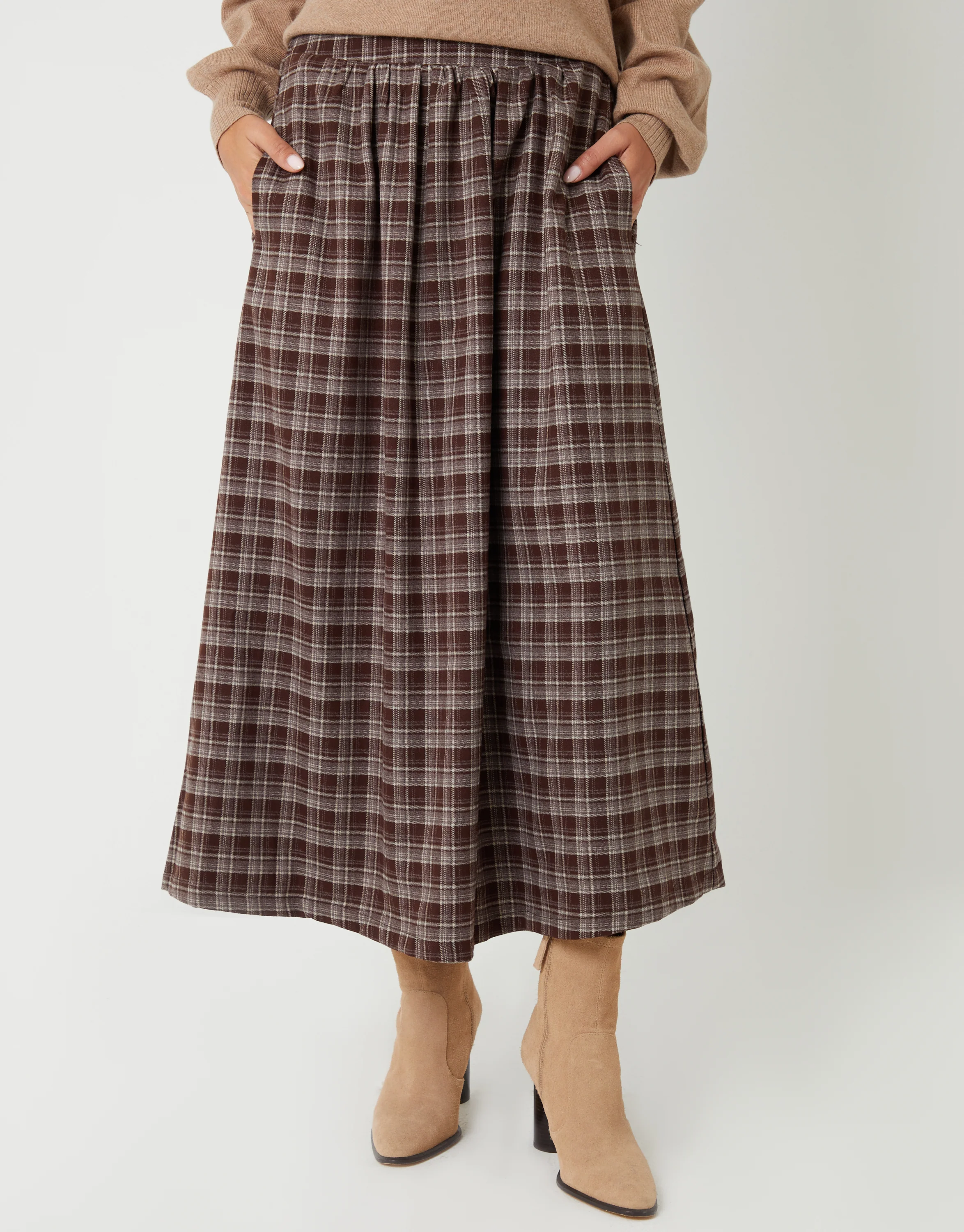 Pull On Midaxi Skirt in Chocolate Brown Check - Image 3