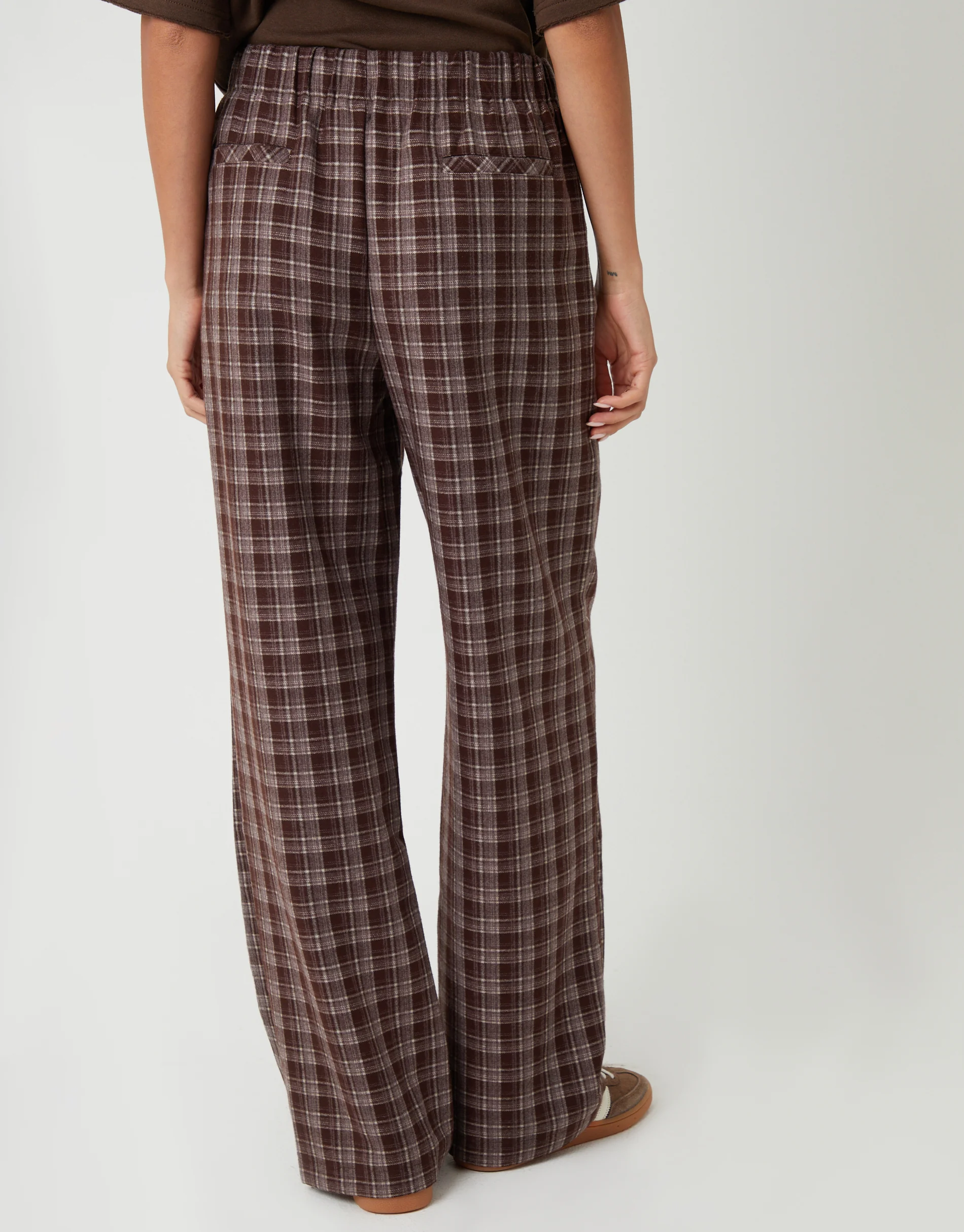 Straight Leg Trousers in Chocolate Brown Check - Image 5