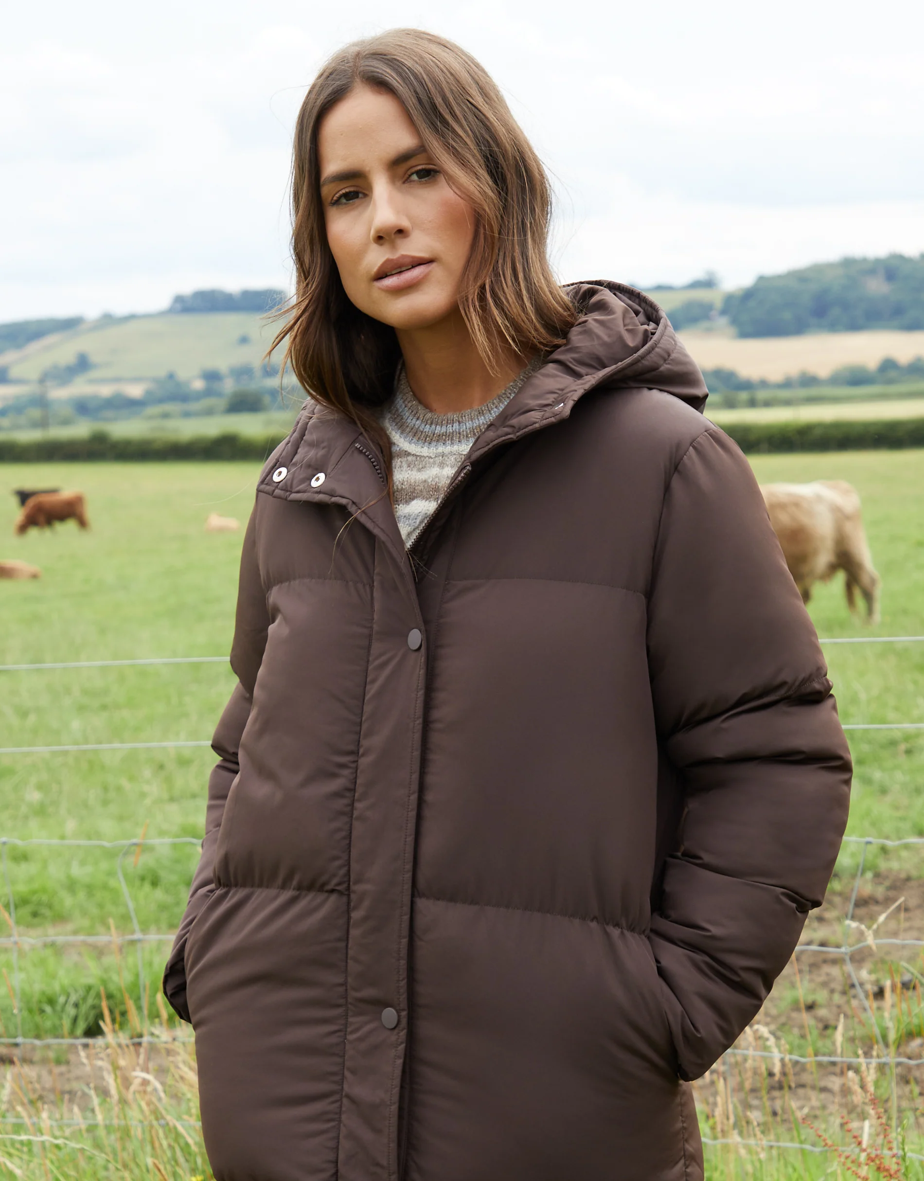 Petite Maxi Puffer Jacket in Chocolate Brown - Image 4
